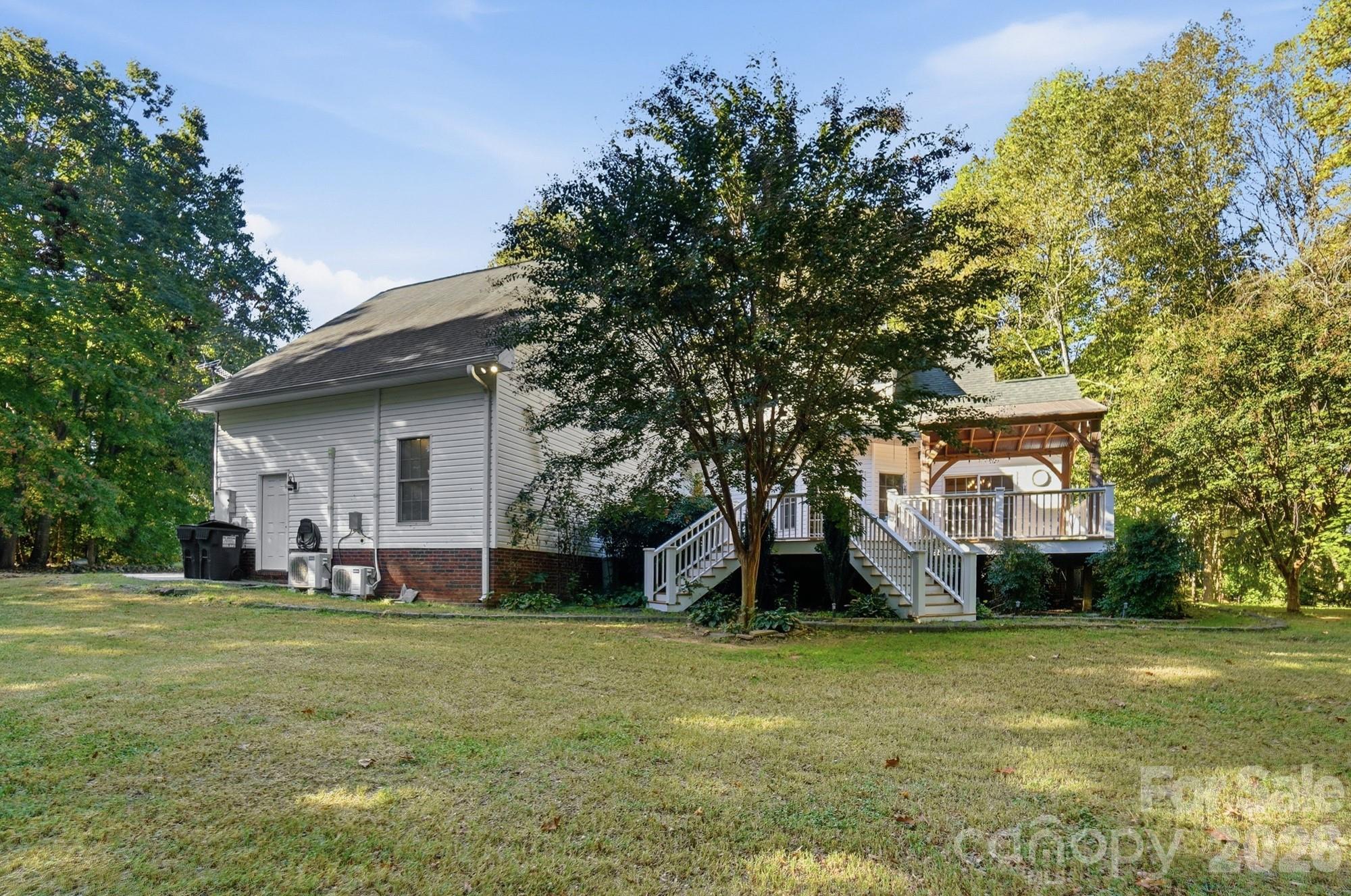 Single Family Residence at 293 Fairfield Lane, Salisbury, photo 45 of 48