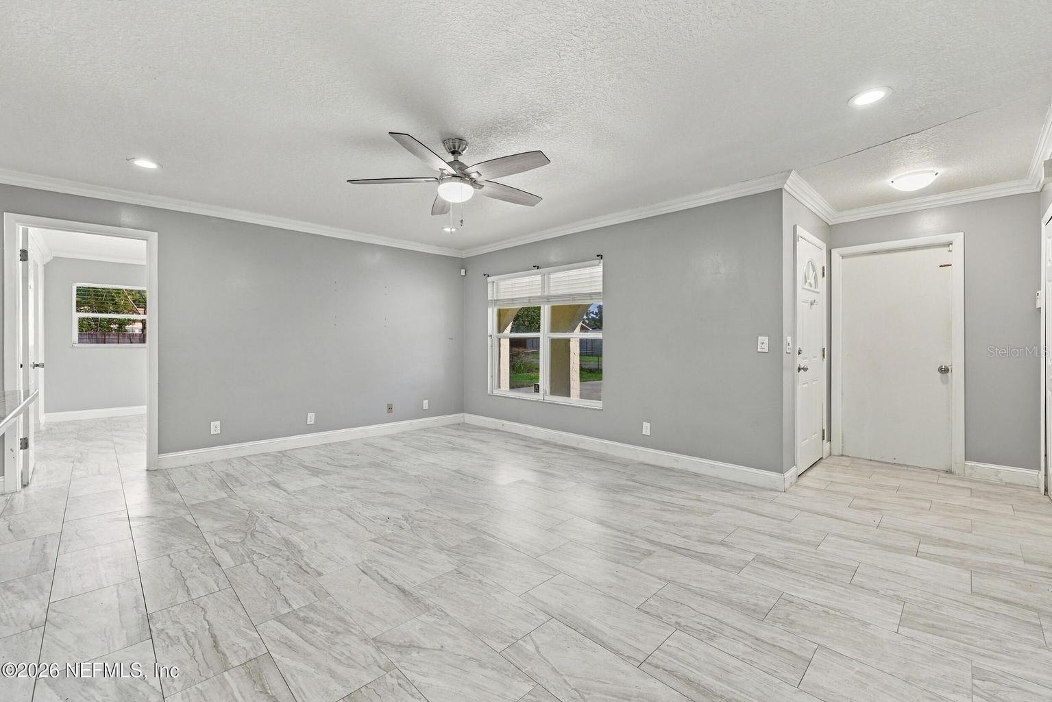Living Area and Dining Area - 6054 TOYOTA DR, JACKSONVILLE