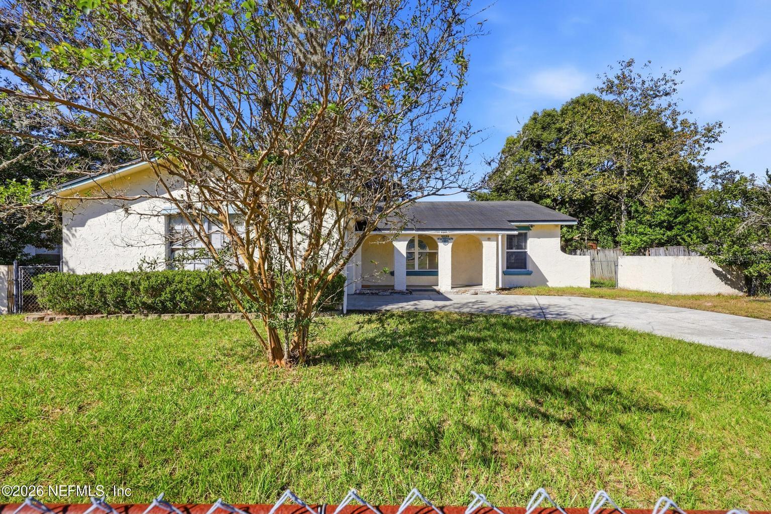 Front Exterior – Street View - 6054 TOYOTA DR, JACKSONVILLE