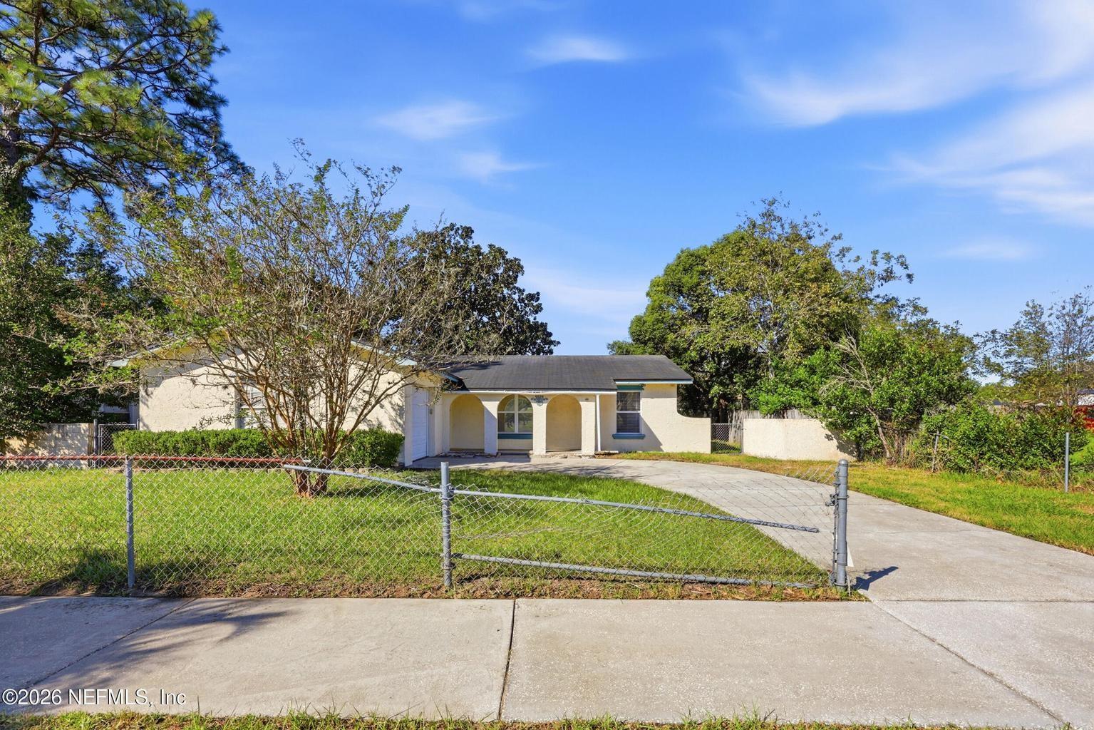 Front Exterior – Street View - 6054 TOYOTA DR, JACKSONVILLE