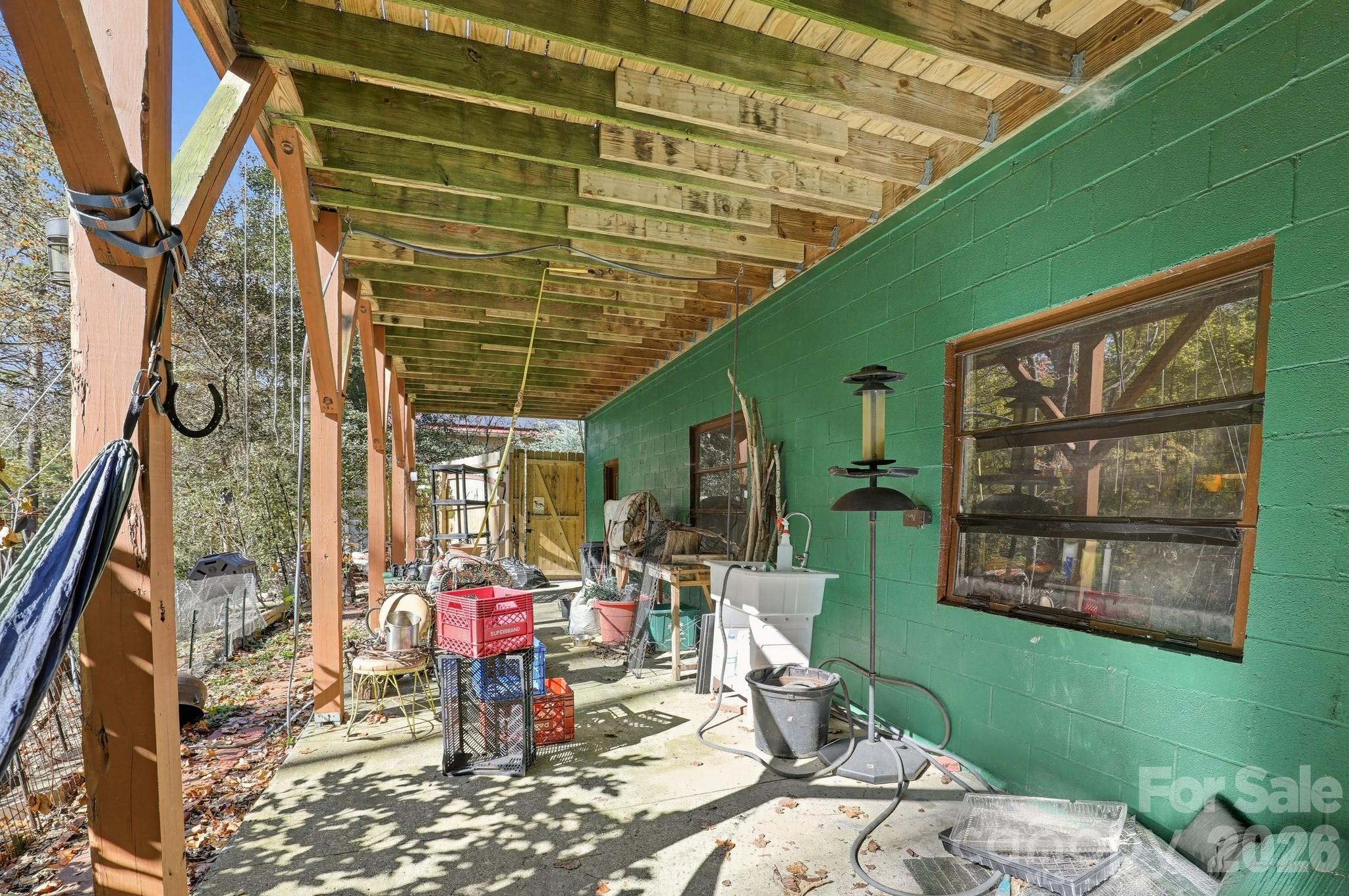 Single Family Residence at 27 Stockwood Road, Asheville, photo 6 of 41