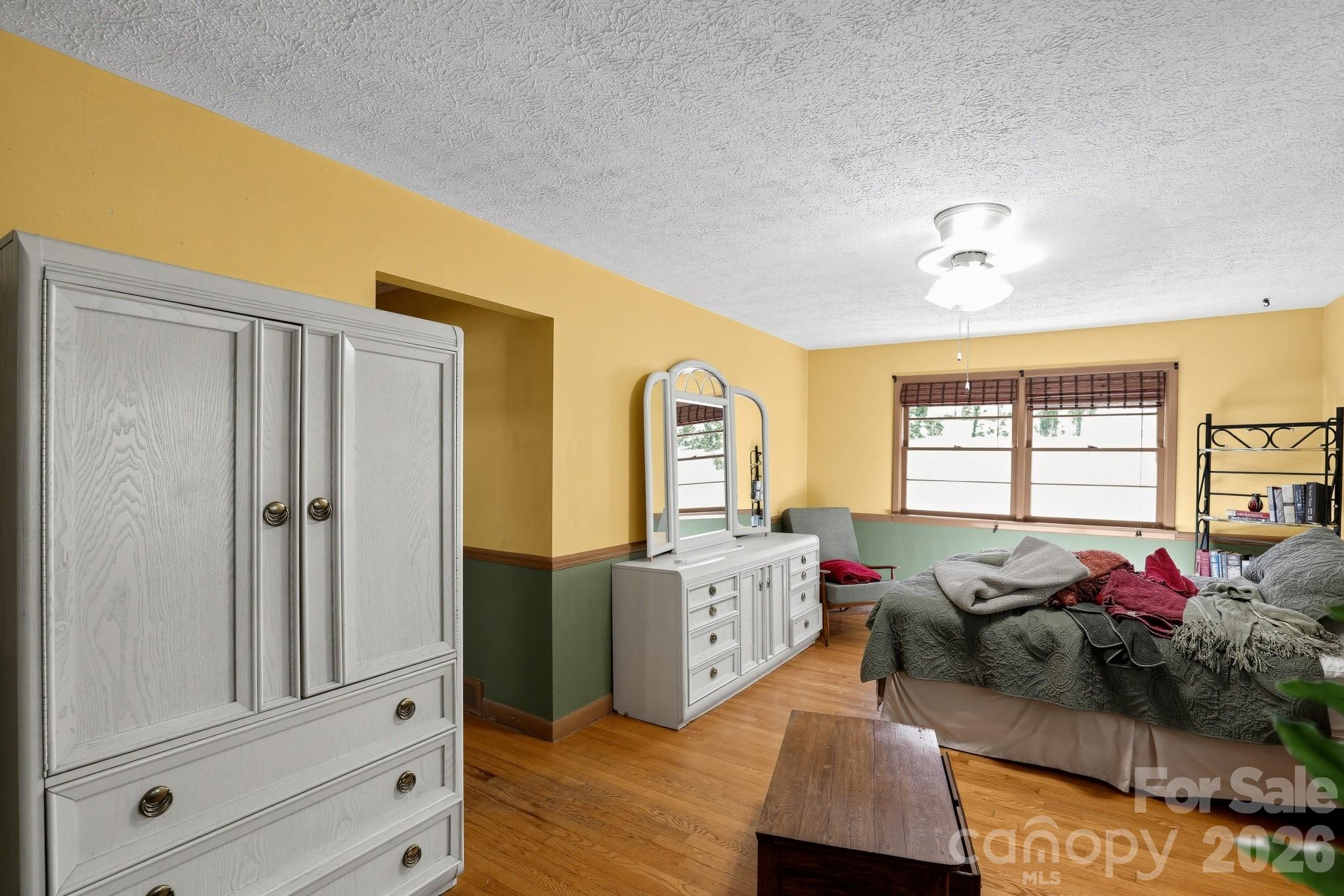Single Family Residence at 27 Stockwood Road, Asheville, photo 20 of 41