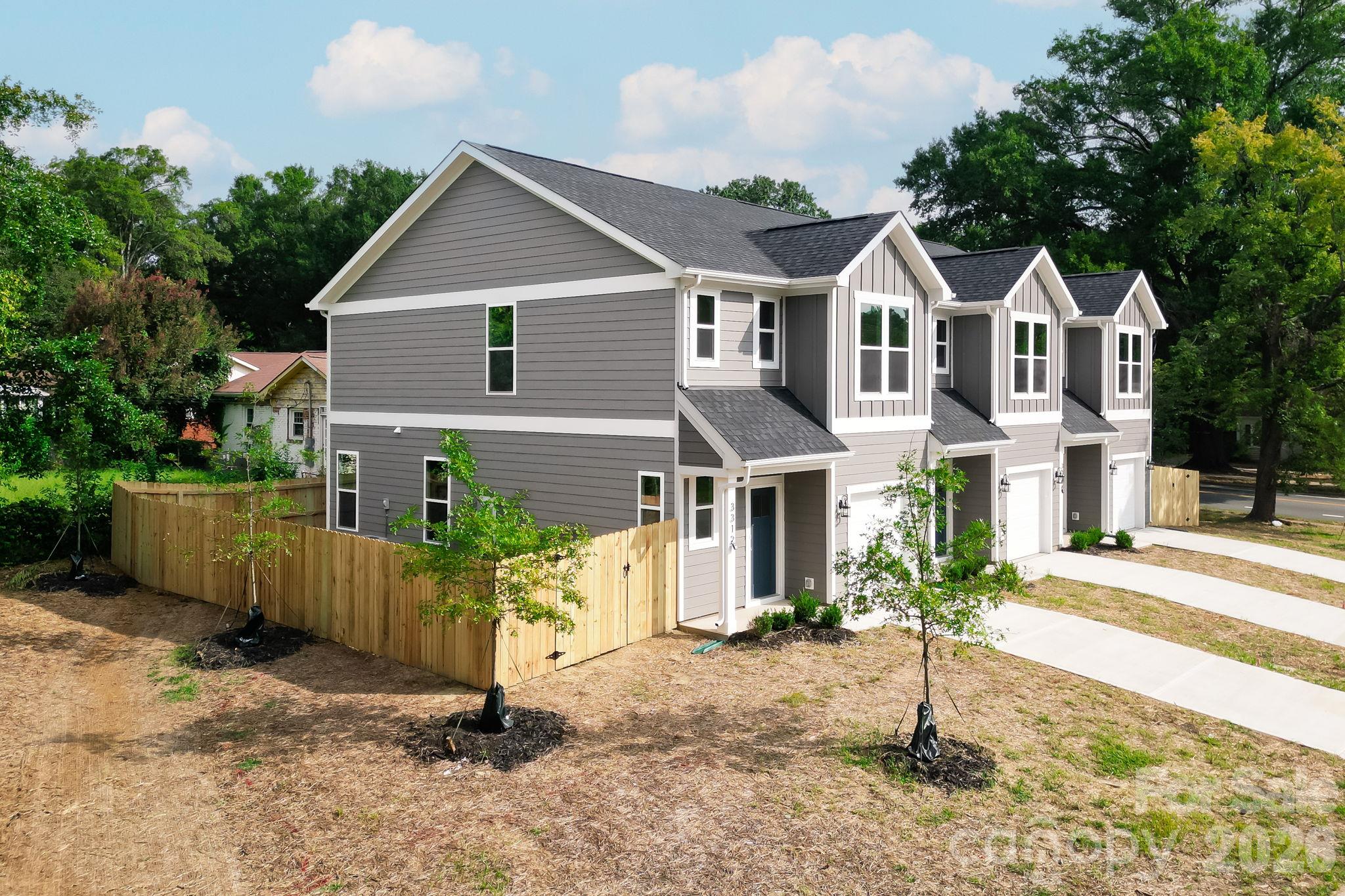 Triplex at 3304-3312 Meredith Avenue, Charlotte, photo 2 of 33