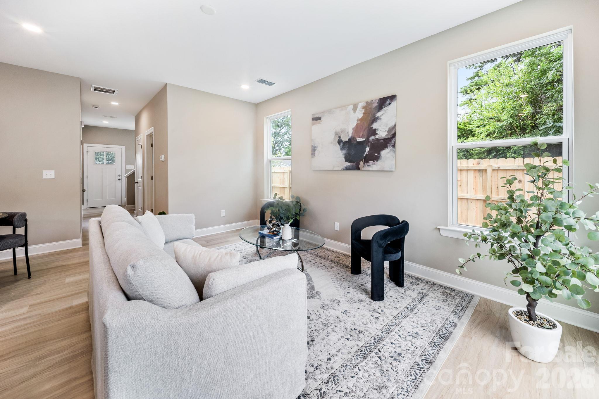 Triplex at 3304-3312 Meredith Avenue, Charlotte, photo 10 of 33