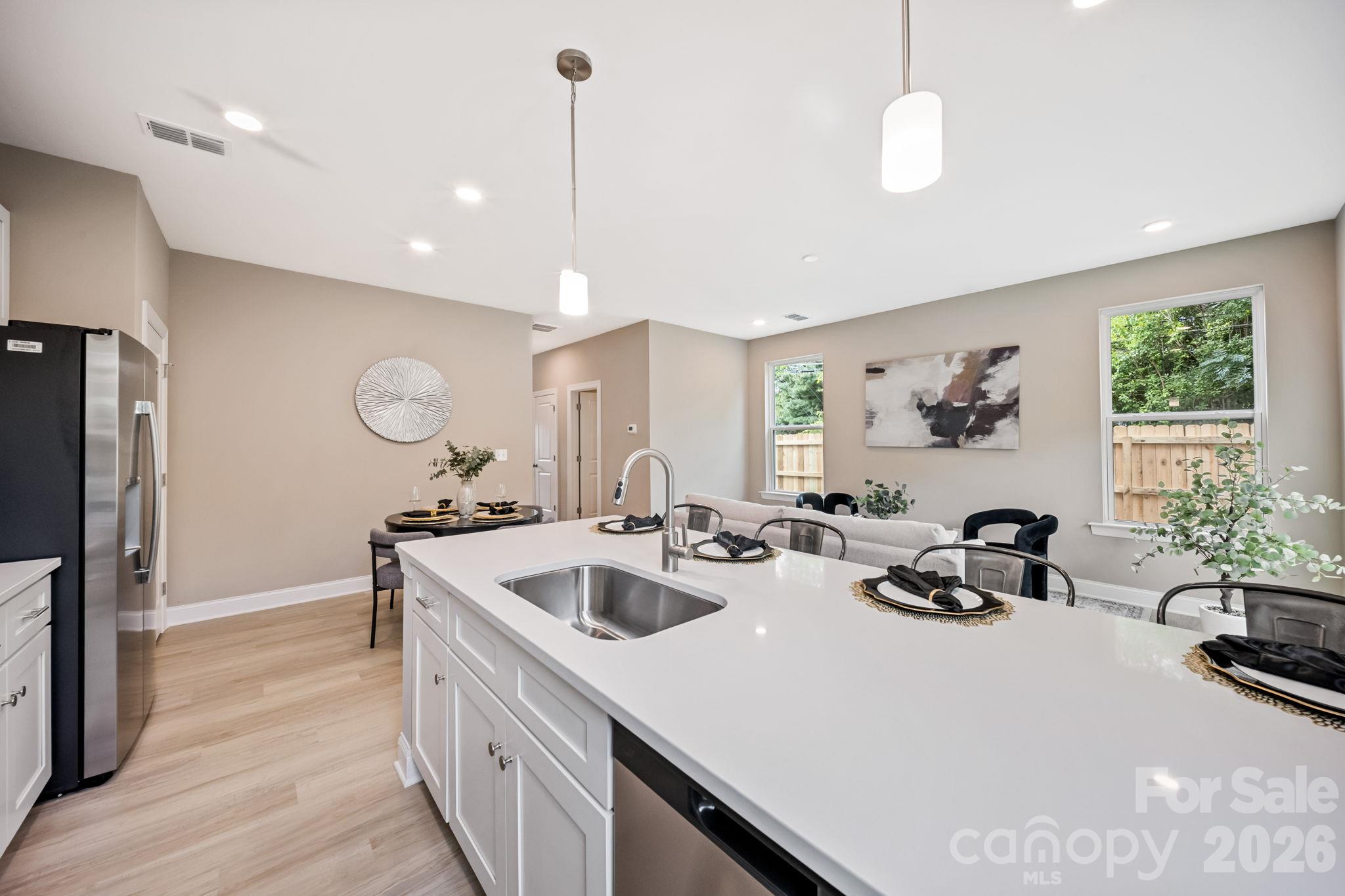 Triplex at 3304-3312 Meredith Avenue, Charlotte, photo 14 of 33