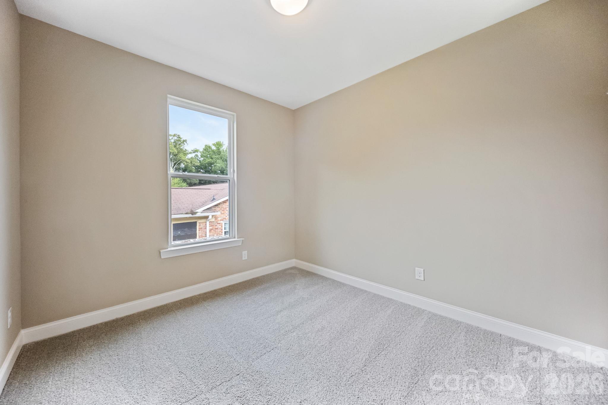 Triplex at 3304-3312 Meredith Avenue, Charlotte, photo 22 of 33