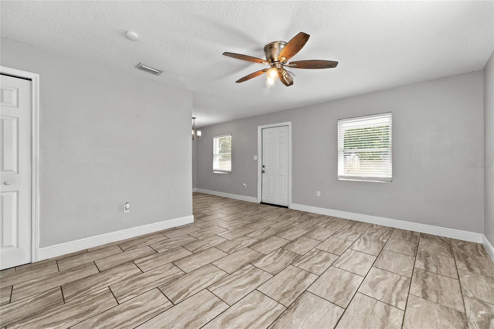 Single Family Residence at 226 BENNETT ST, WINTER SPRINGS, photo 10 of 25