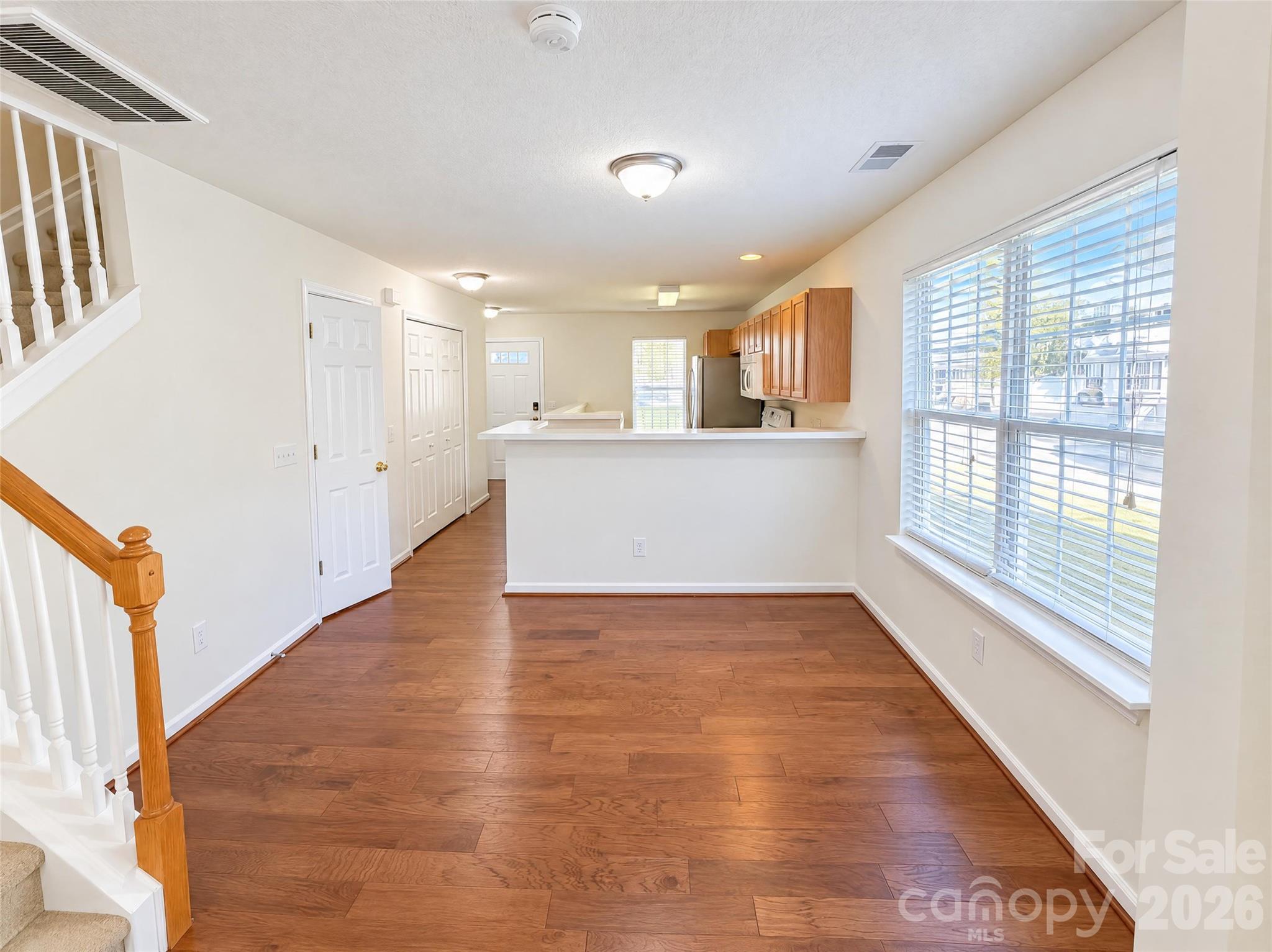 Townhouse at 11350 Stone Trail Road, Charlotte, photo 7 of 22