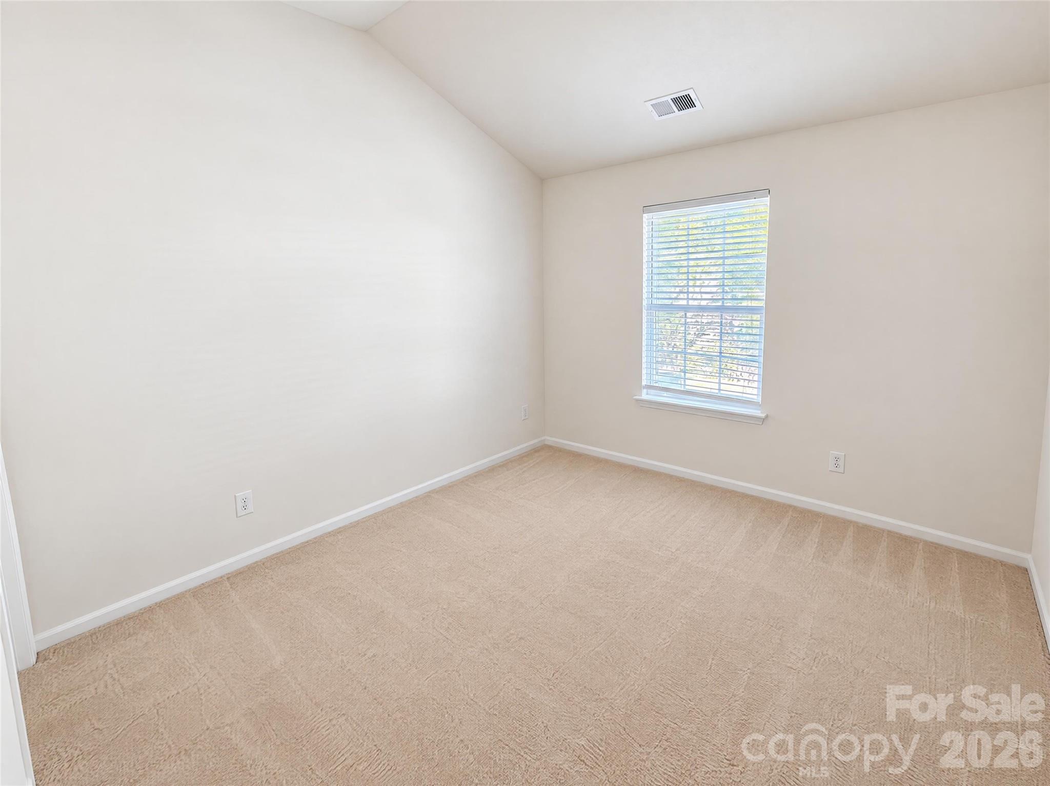 Townhouse at 11350 Stone Trail Road, Charlotte, photo 13 of 22