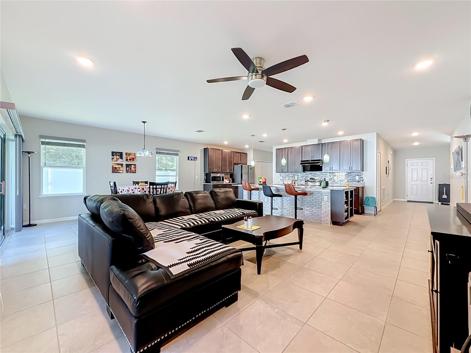 Open Concept - 7333 MILLSTONE ST, SPRING HILL