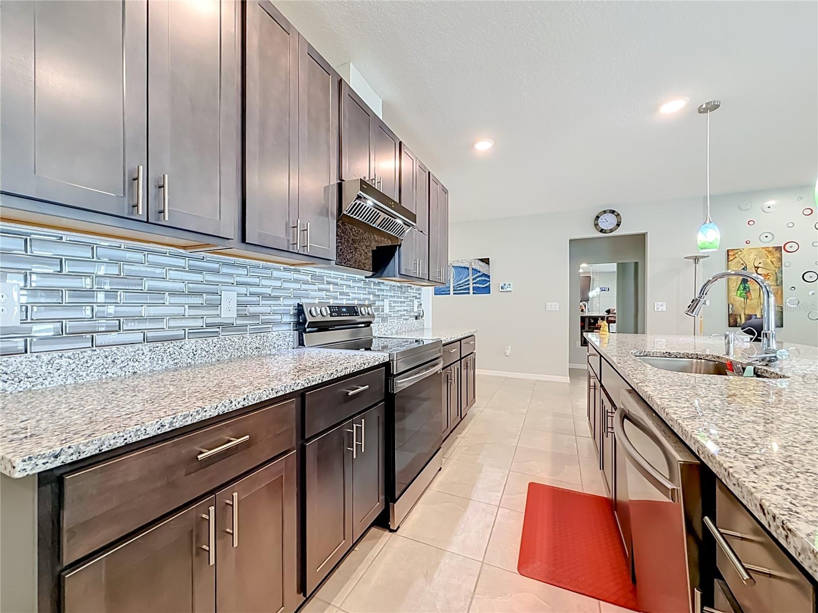 Kitchen - 7333 MILLSTONE ST, SPRING HILL