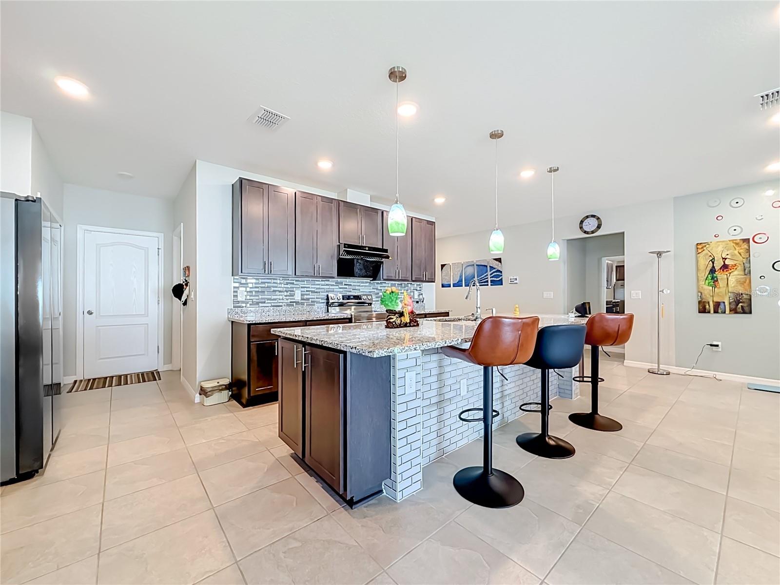 Kitchen - 7333 MILLSTONE ST, SPRING HILL