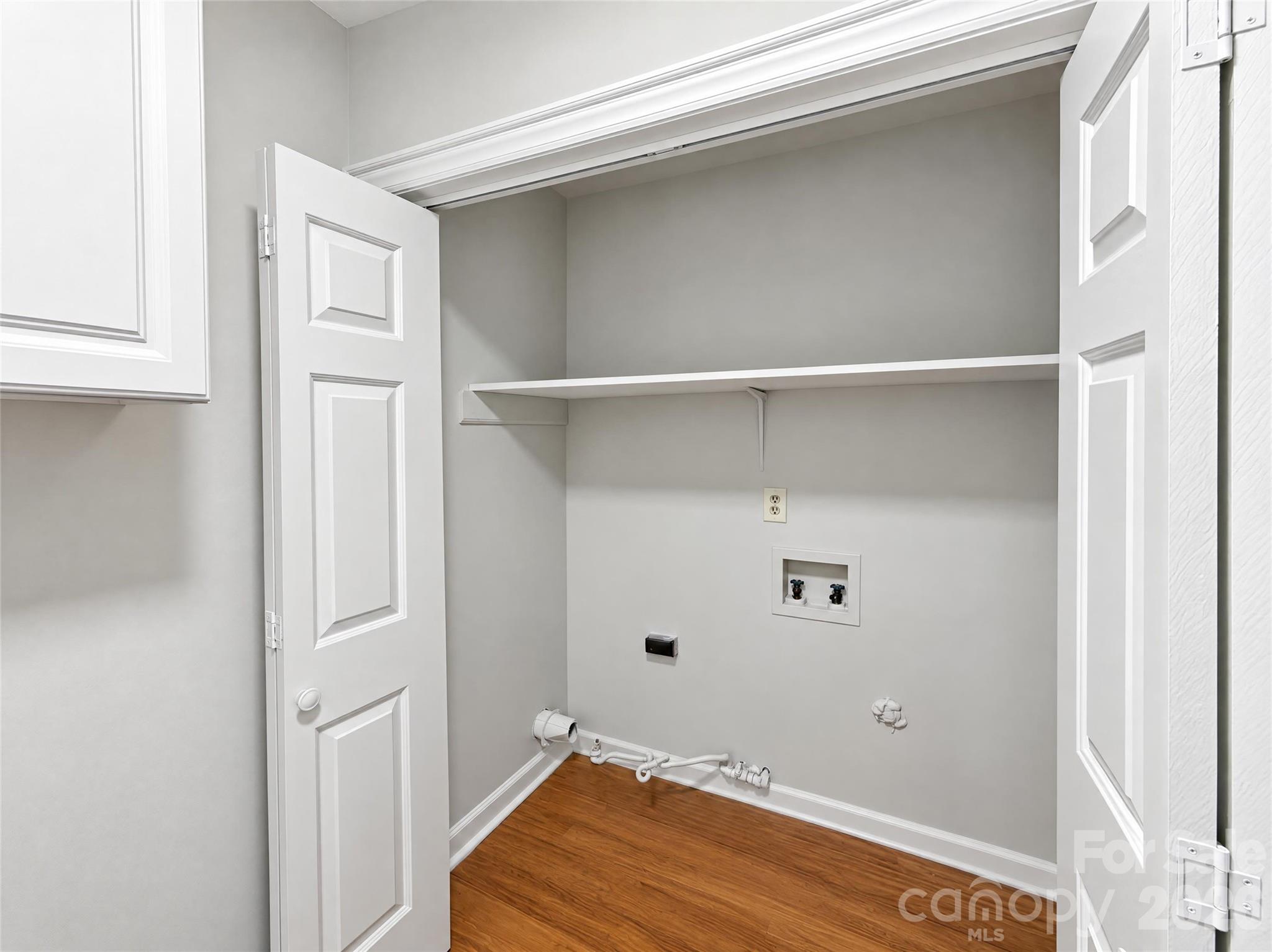 Single Family Residence at 1608 Bishop Court, Belmont, photo 10 of 19