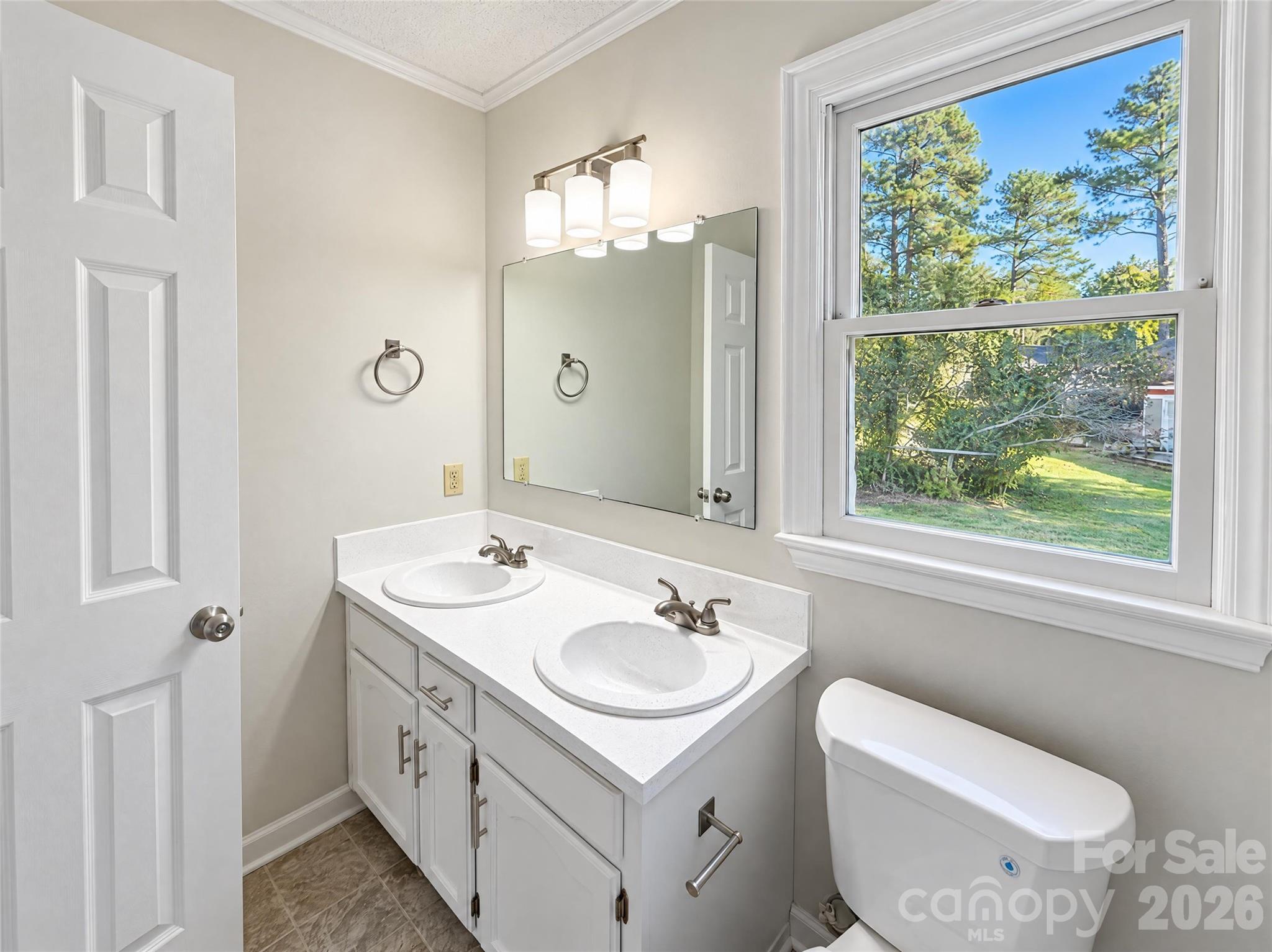 Single Family Residence at 1608 Bishop Court, Belmont, photo 16 of 19