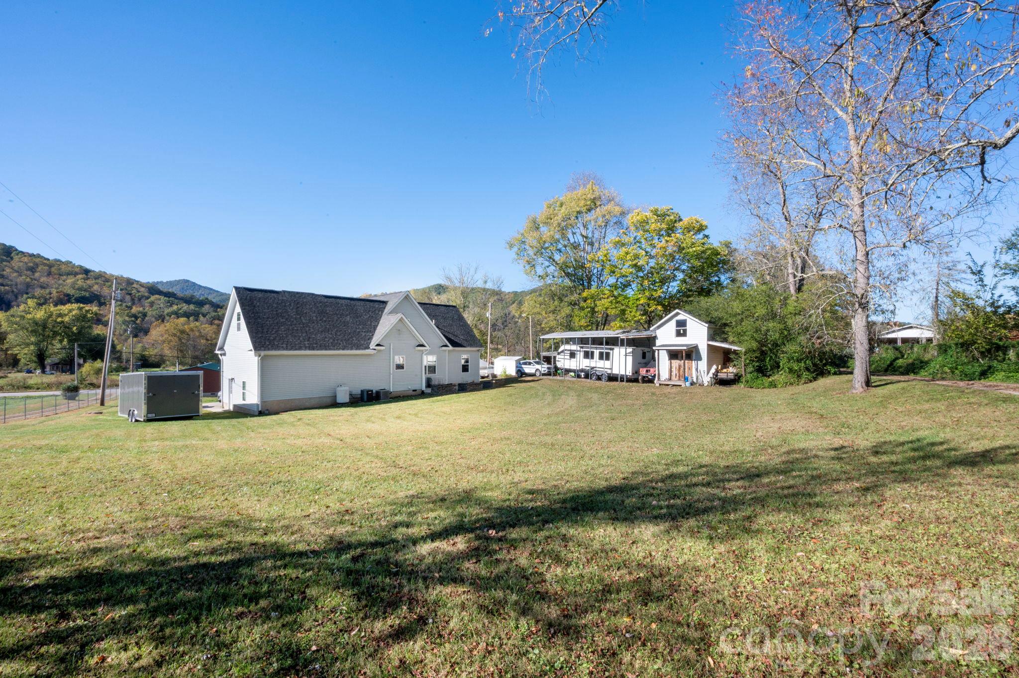 Backyard ready for play, relaxation, or entertaining - 10 Hominy Meadows Drive, Candler