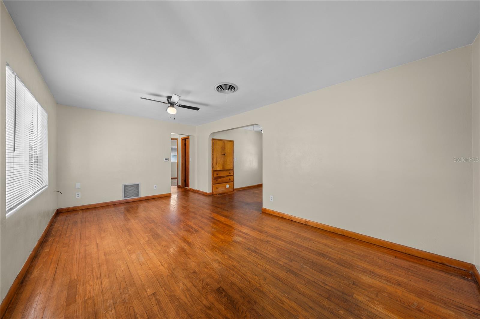 Single Family Residence at 1400 CAROLINA AVE, ST CLOUD, photo 11 of 46
