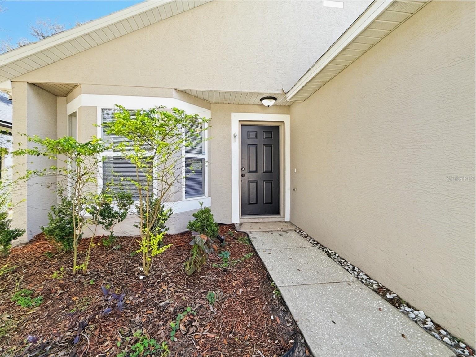 Single Family Residence at 1621 WEKIVA CROSSING BLVD, APOPKA, photo 2 of 32