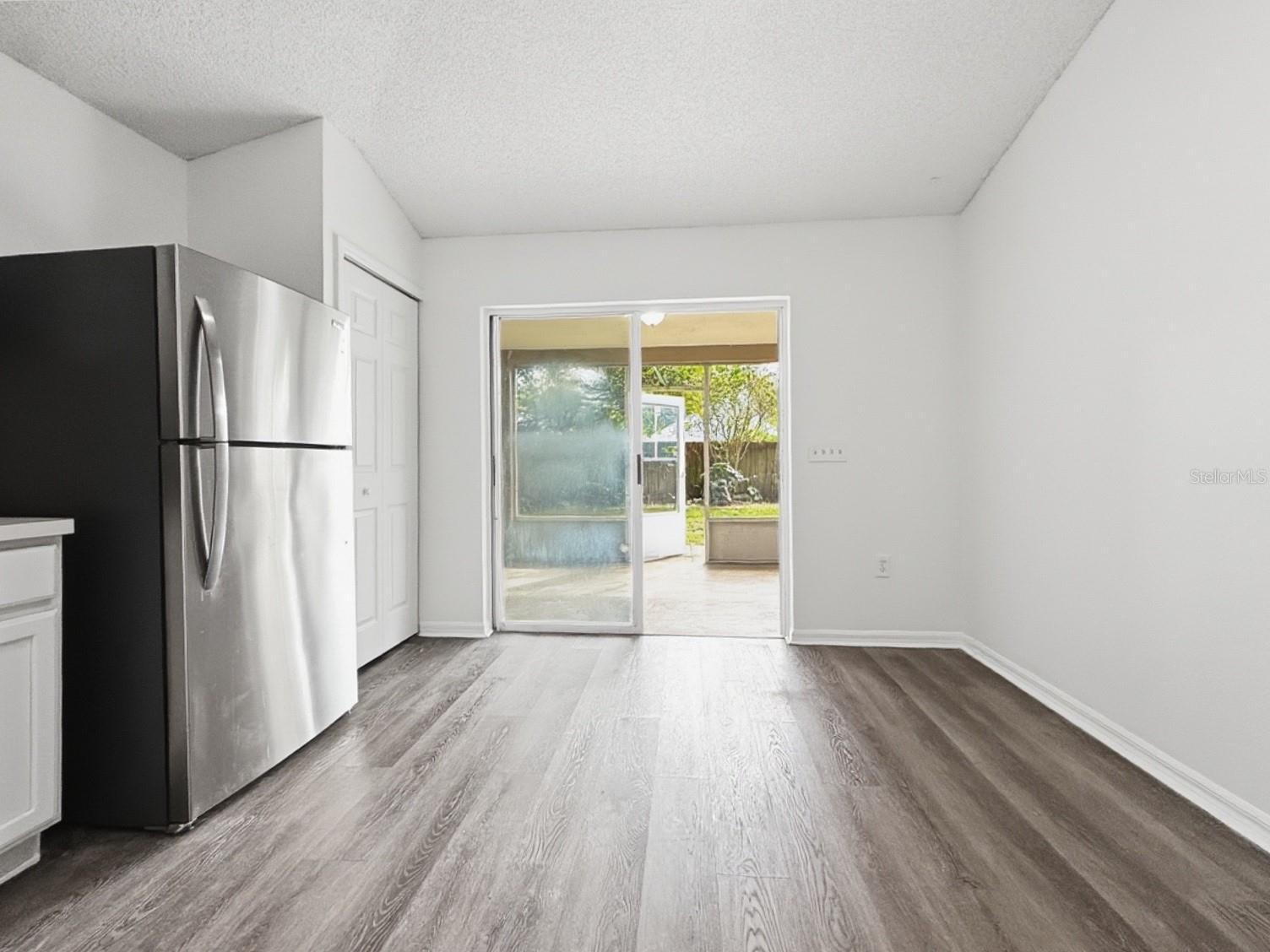 Single Family Residence at 1621 WEKIVA CROSSING BLVD, APOPKA, photo 8 of 32