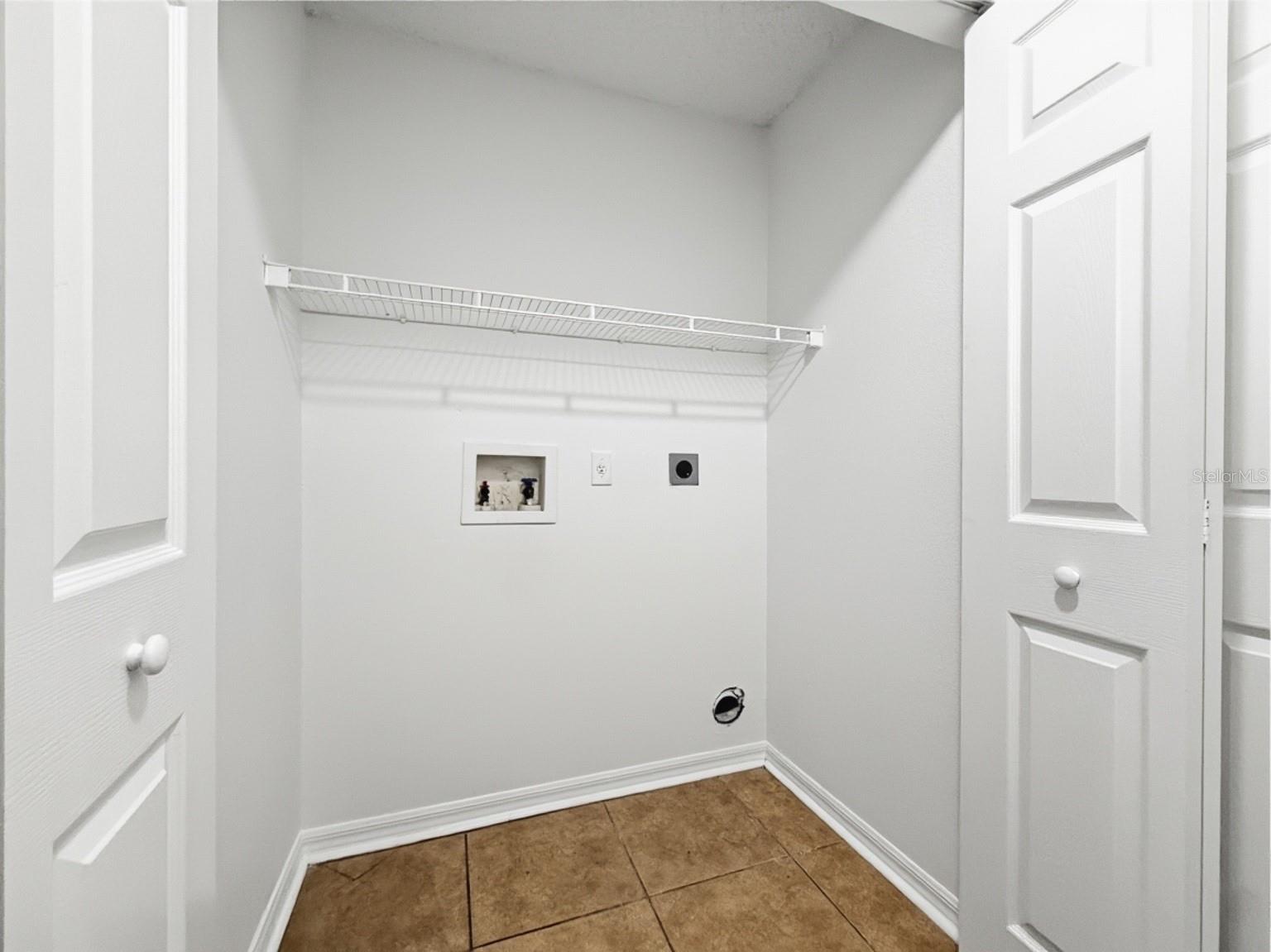 Single Family Residence at 1621 WEKIVA CROSSING BLVD, APOPKA, photo 28 of 32