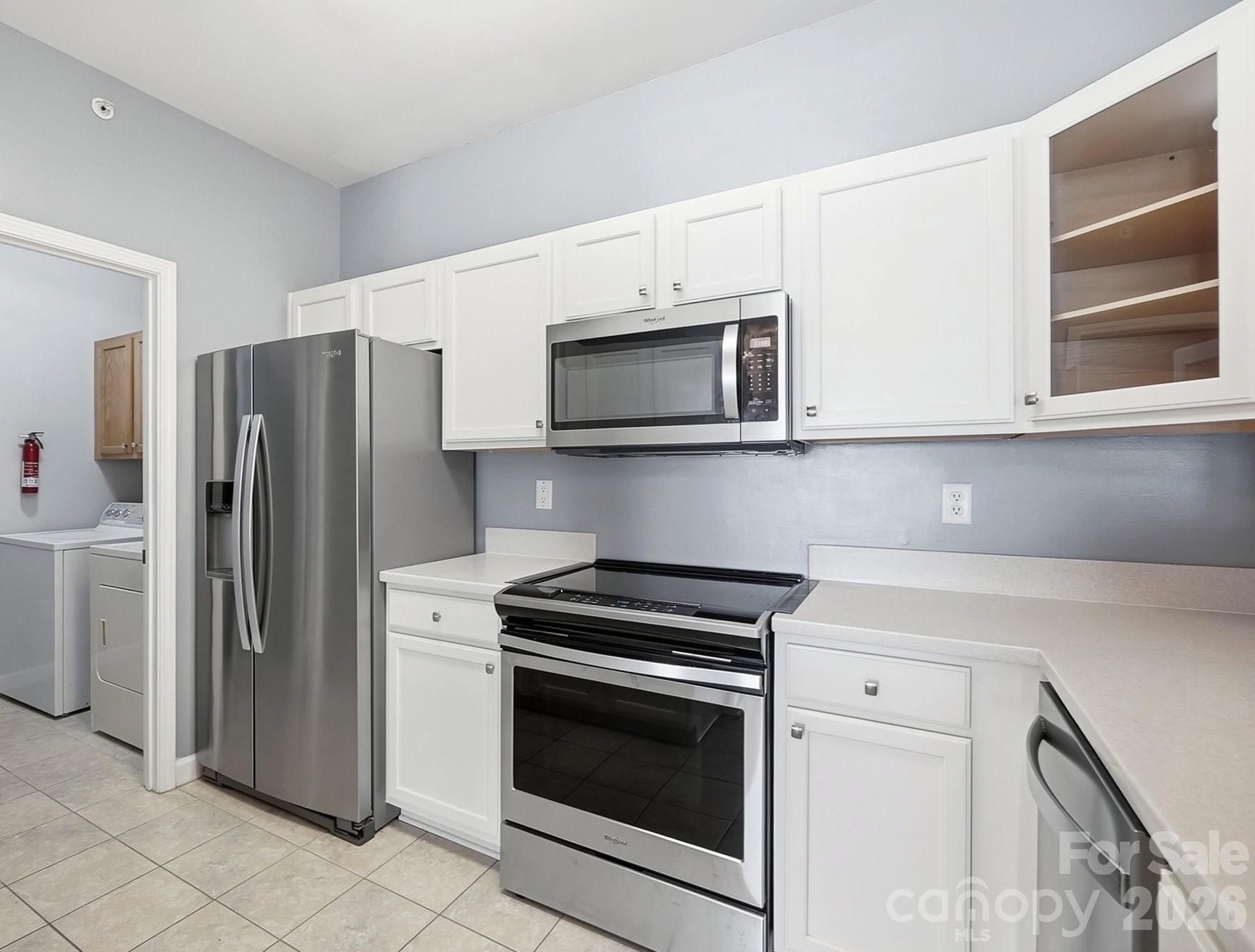 Large Kitchen - 9934 Hyde Glen Court, Charlotte
