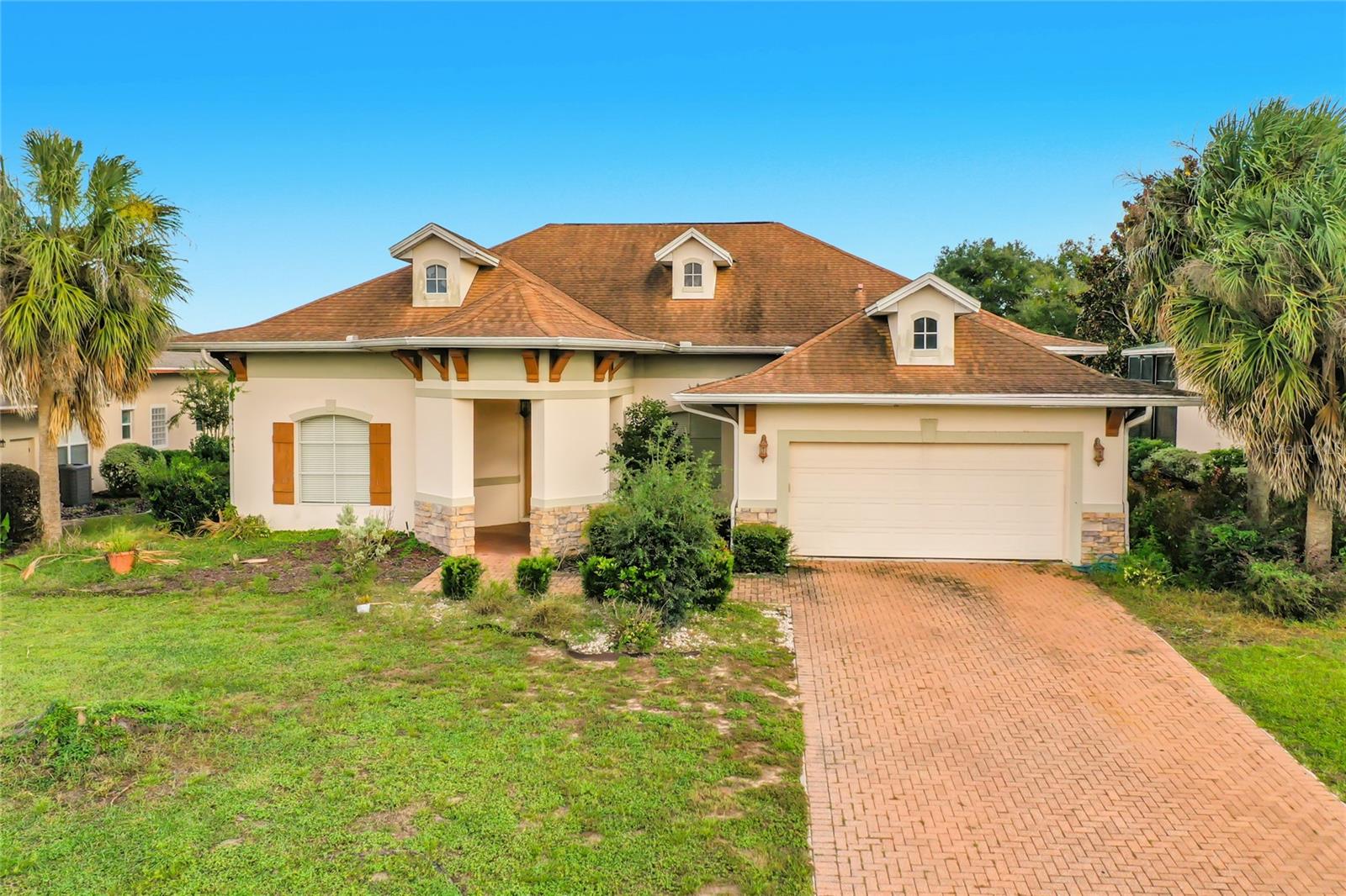 Single Family Residence at 38634 LAKEVIEW WALK, LADY LAKE, photo 2 of 58