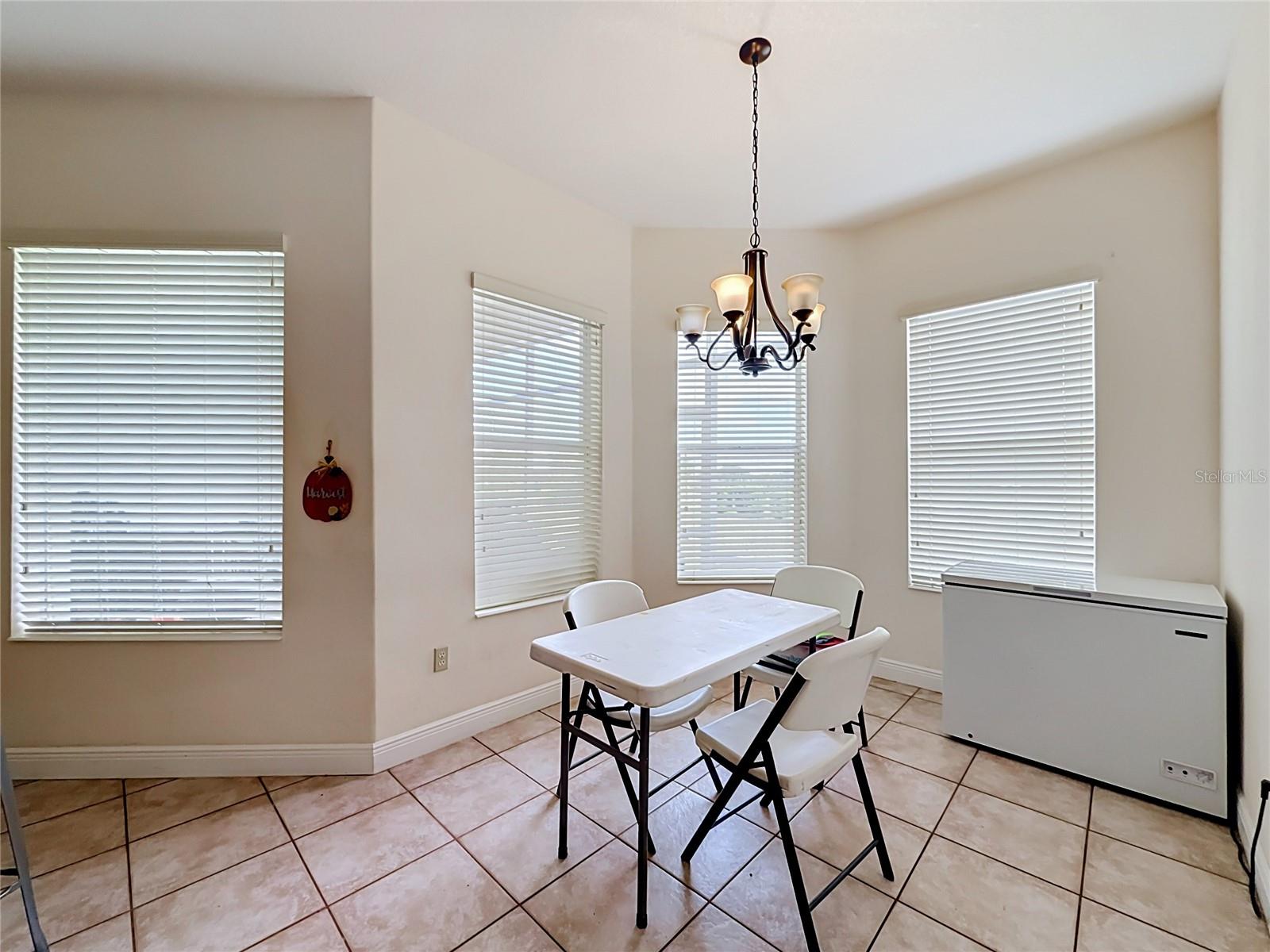 Single Family Residence at 38634 LAKEVIEW WALK, LADY LAKE, photo 13 of 58