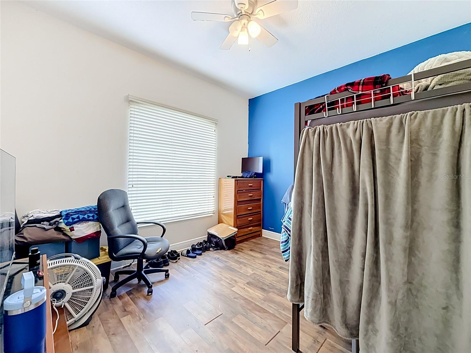 Single Family Residence at 38634 LAKEVIEW WALK, LADY LAKE, photo 19 of 58
