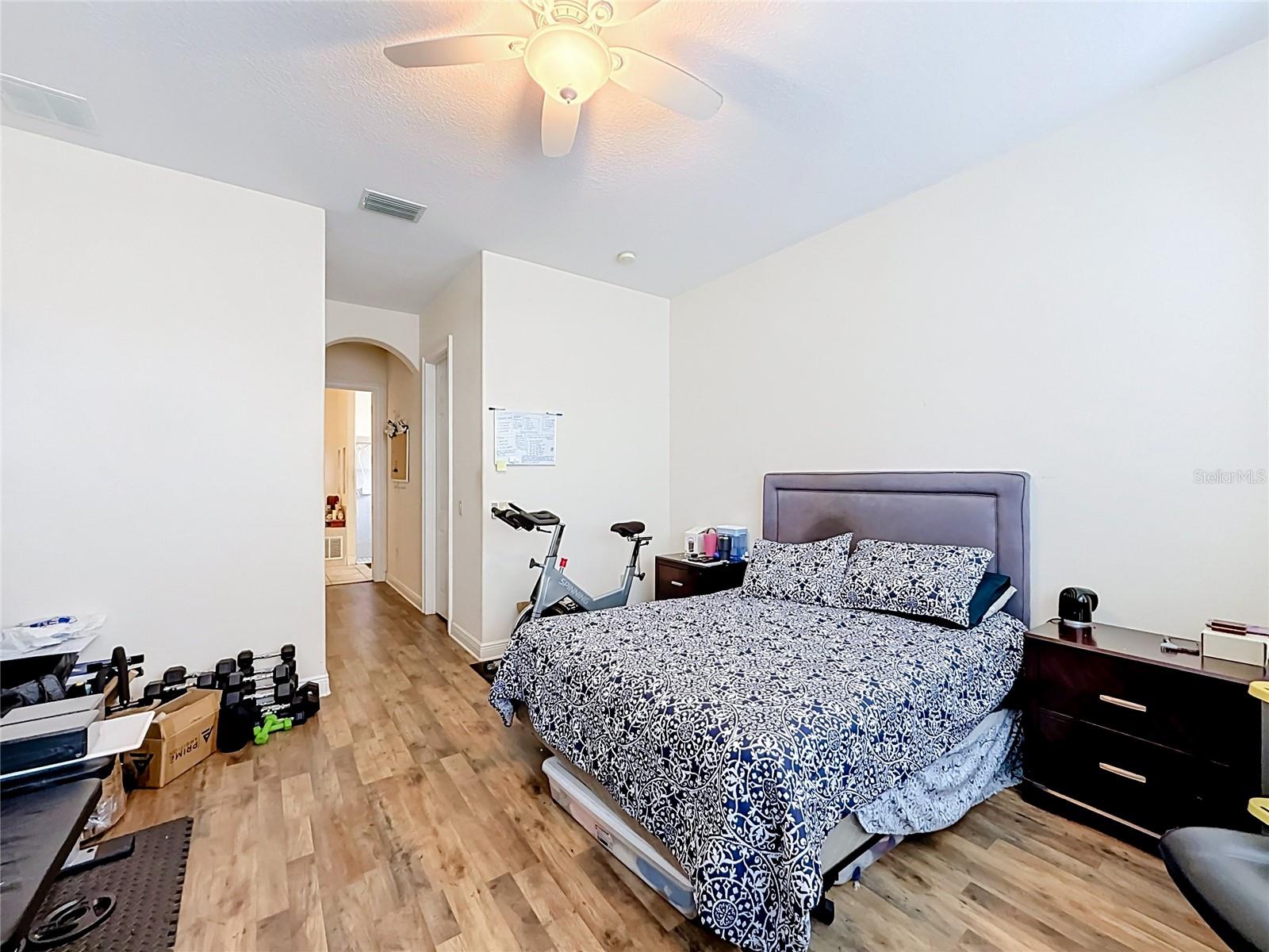 Single Family Residence at 38634 LAKEVIEW WALK, LADY LAKE, photo 24 of 58