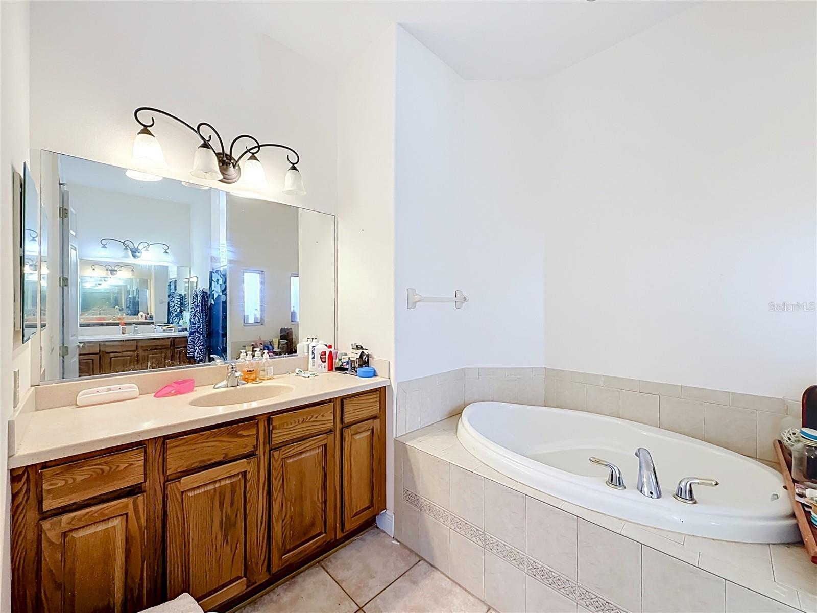 Single Family Residence at 38634 LAKEVIEW WALK, LADY LAKE, photo 28 of 58
