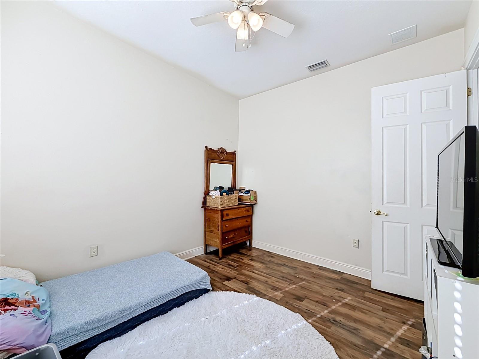 Single Family Residence at 38634 LAKEVIEW WALK, LADY LAKE, photo 31 of 58