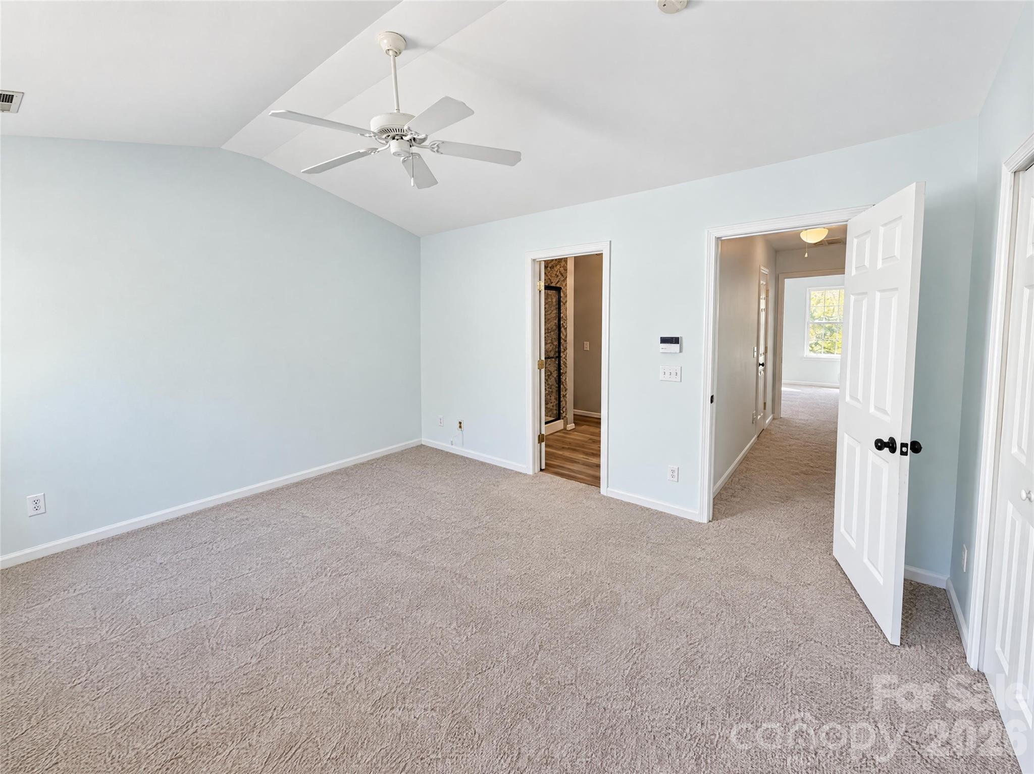 Townhouse at 4212 Glenlea Commons Drive, Charlotte, photo 4 of 19
