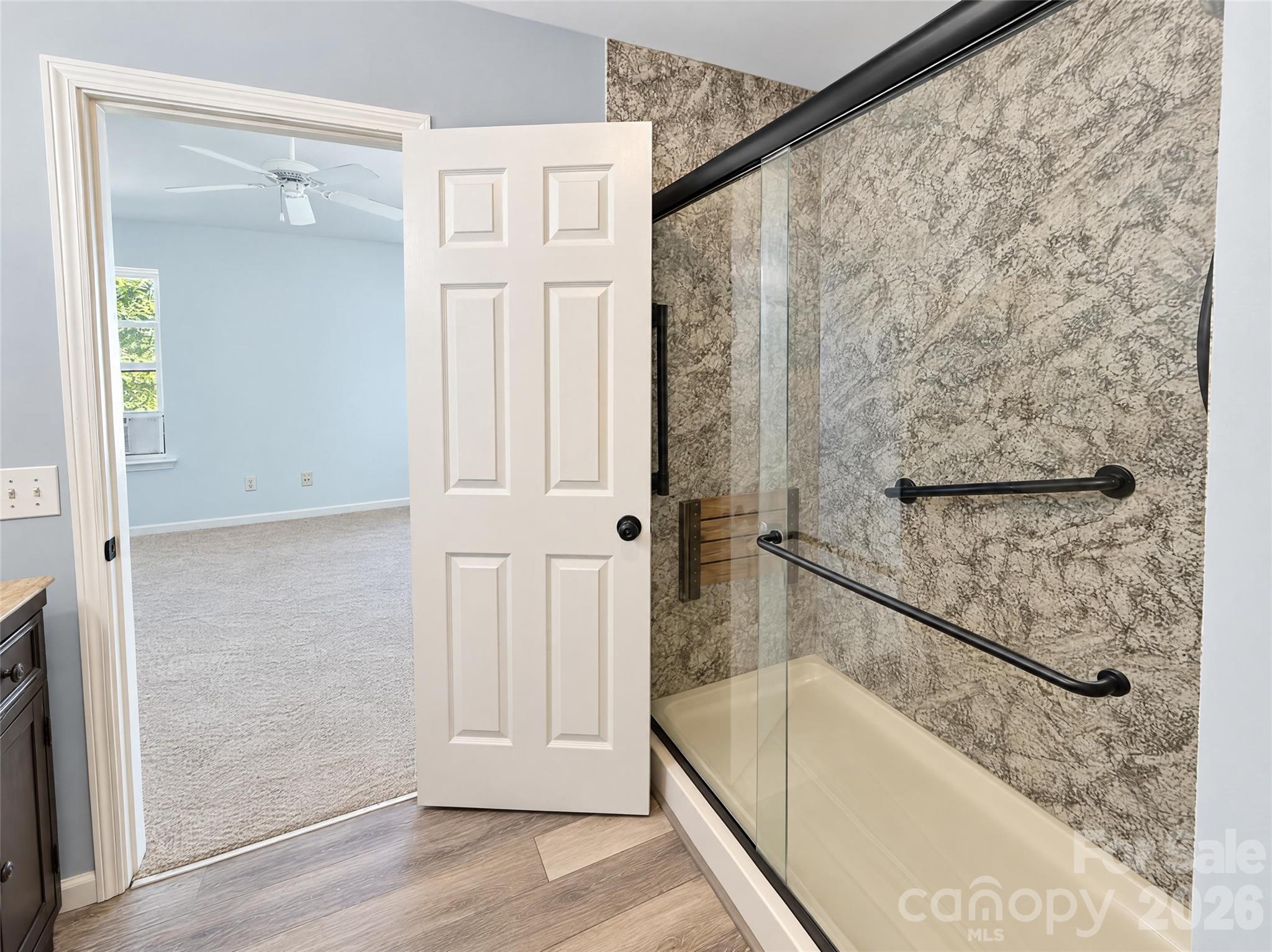 Townhouse at 4212 Glenlea Commons Drive, Charlotte, photo 12 of 19