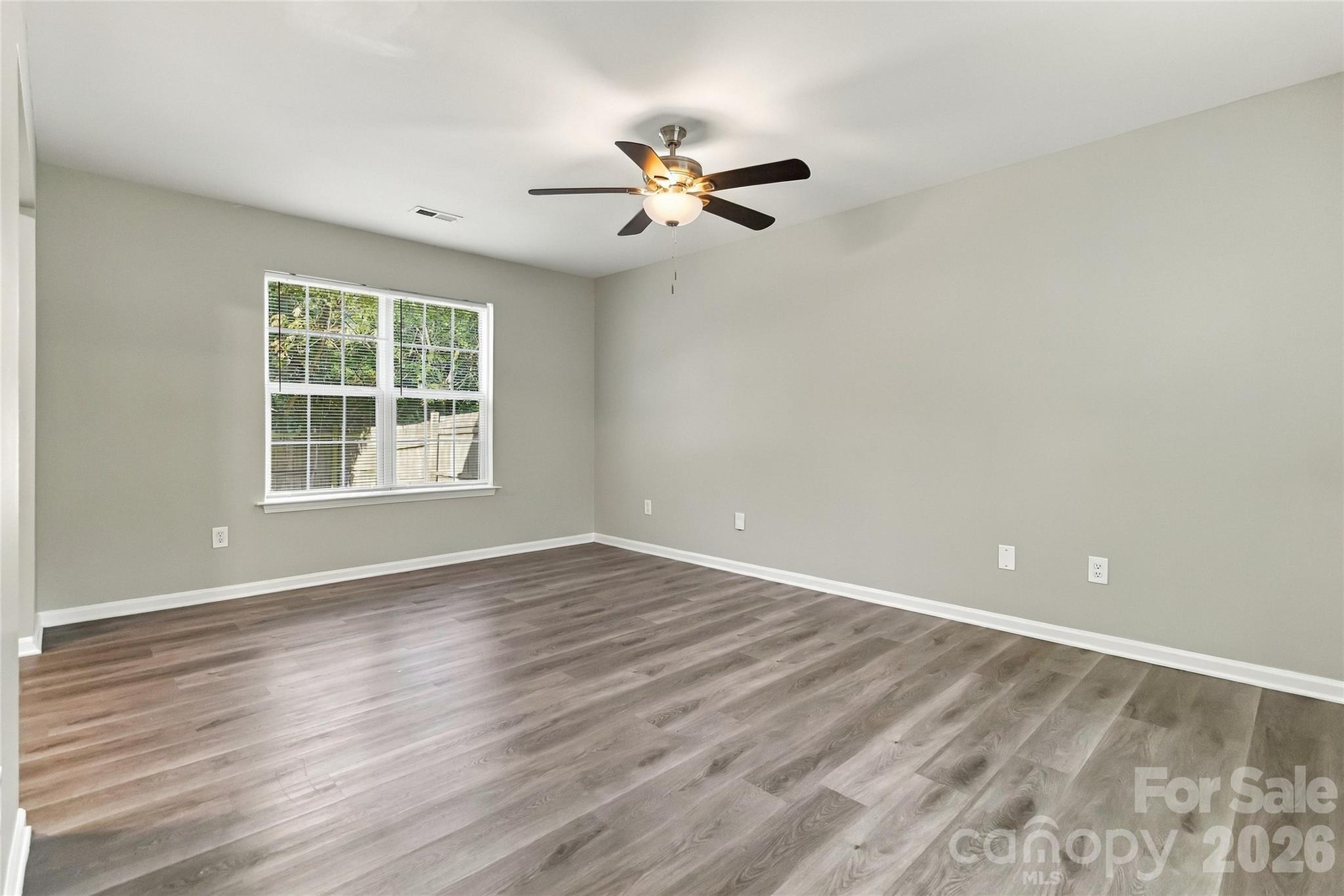 Single Family Residence at 815 Valley Ridge Road, Charlotte, photo 3 of 18
