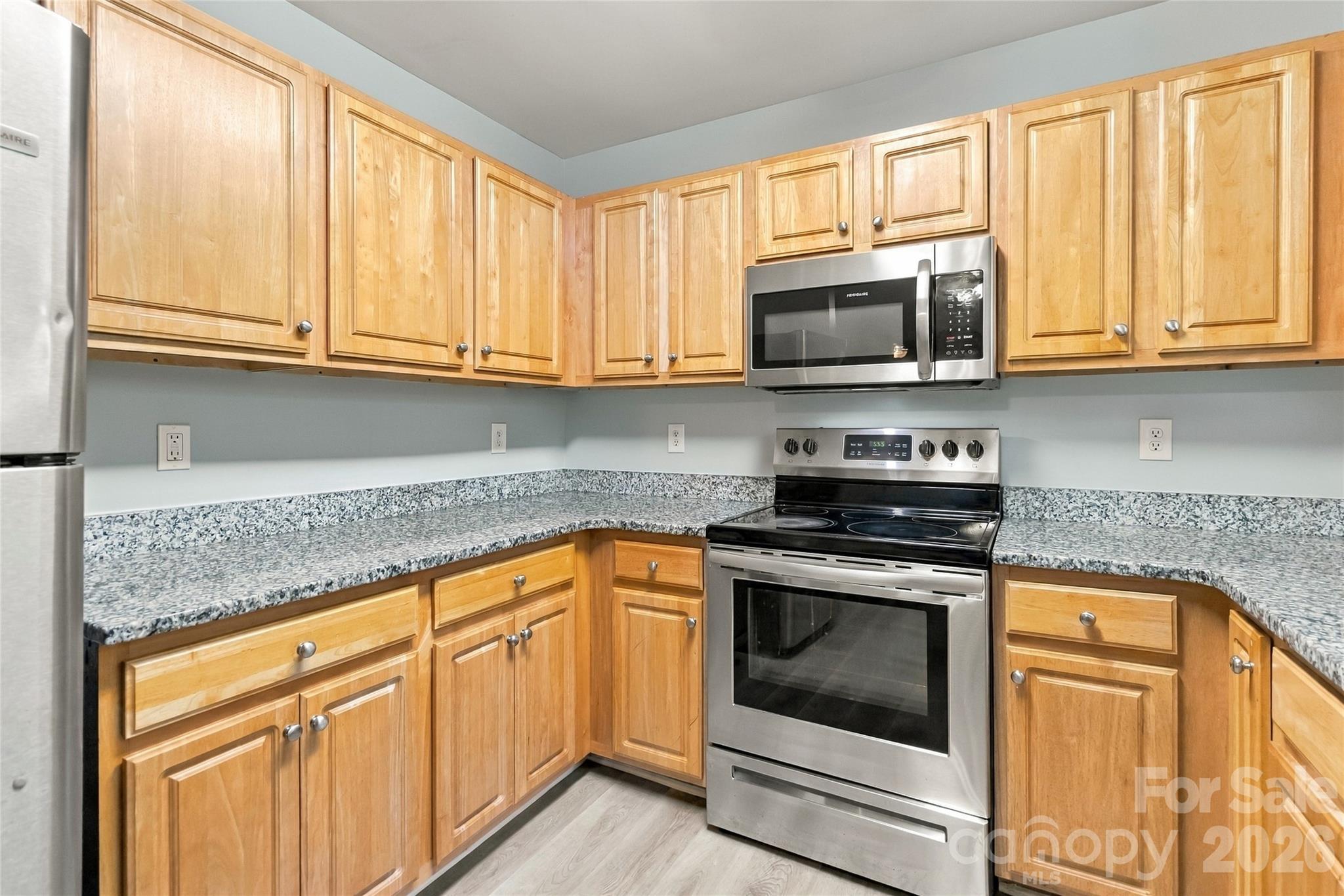 Single Family Residence at 815 Valley Ridge Road, Charlotte, photo 7 of 18