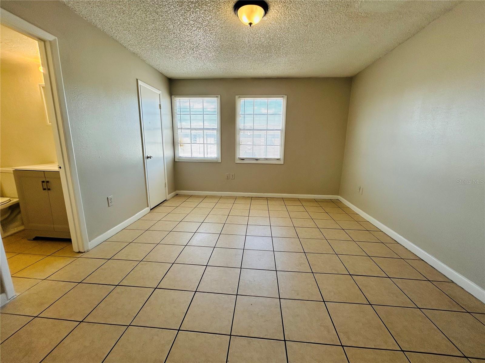 Condominium at 2777 L B MCLEOD RD #D, ORLANDO, photo 7 of 10
