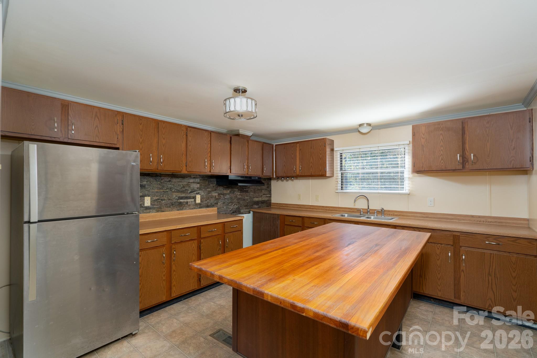 Single Family Residence at 1210 Sidney Drive, Salisbury, photo 21 of 37