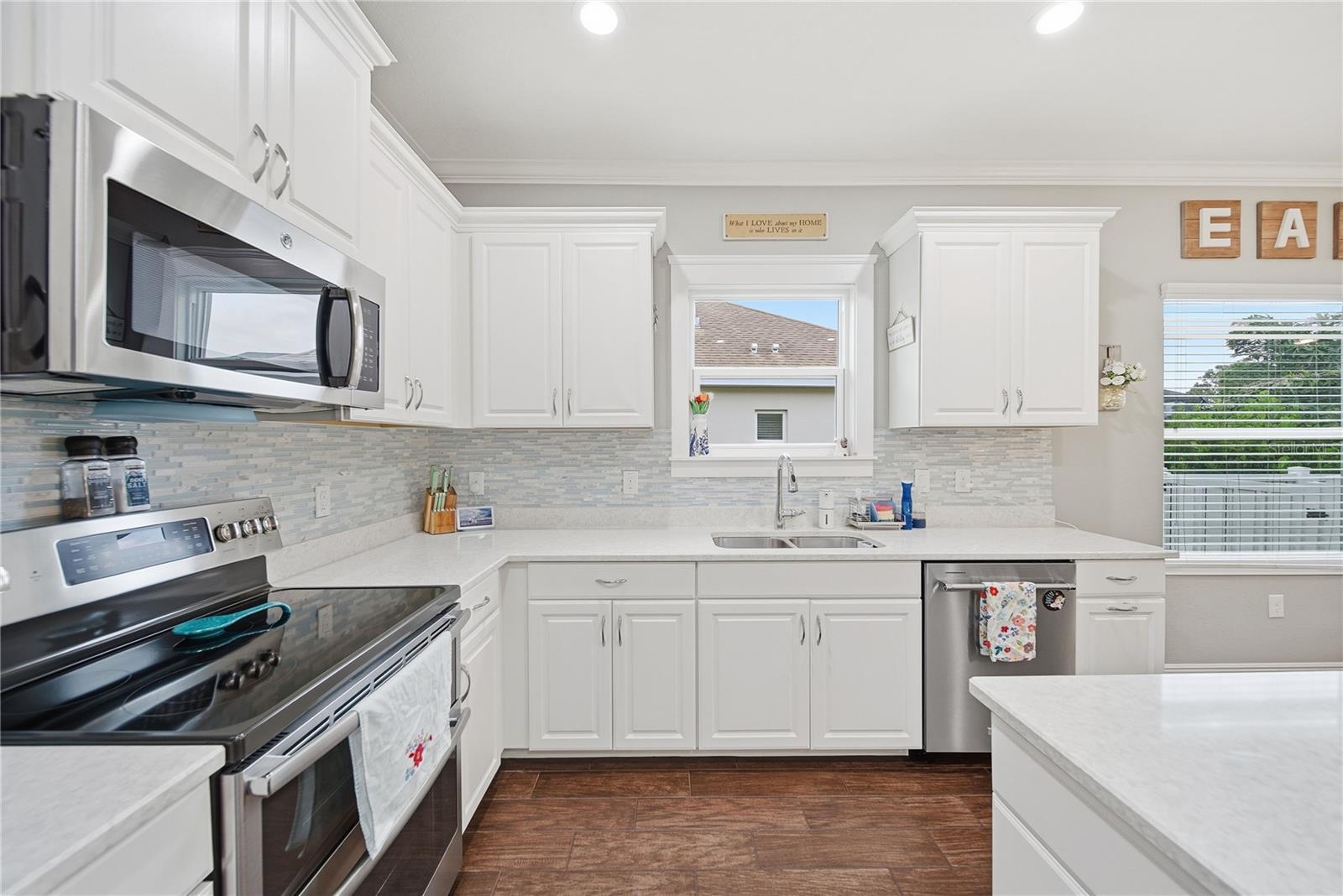 Single Family Residence at 1322 THORNBURY DR, PARRISH, photo 18 of 58