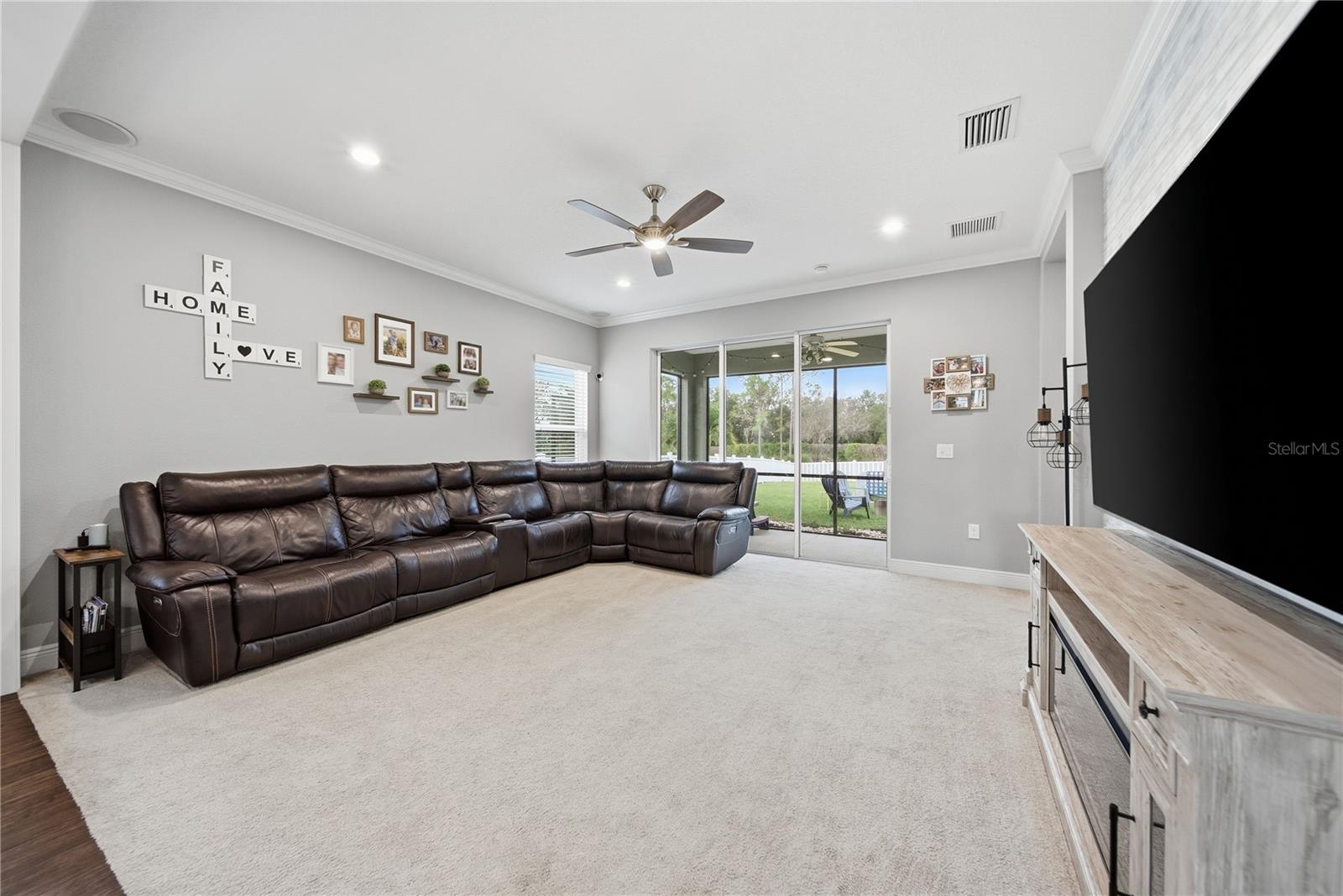 Single Family Residence at 1322 THORNBURY DR, PARRISH, photo 23 of 58