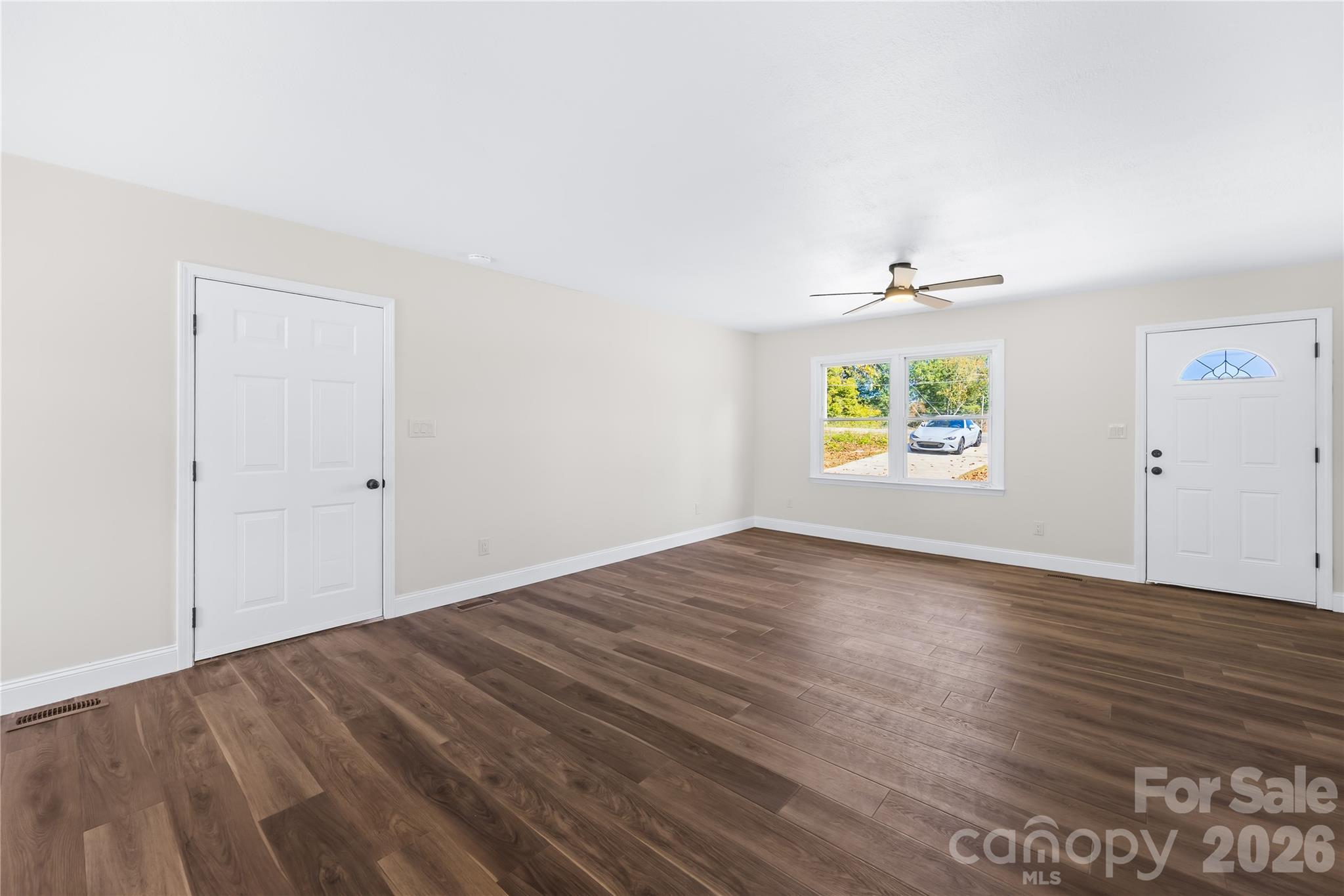 Single Family Residence at 158 Bell Farm Road, Statesville, photo 10 of 24