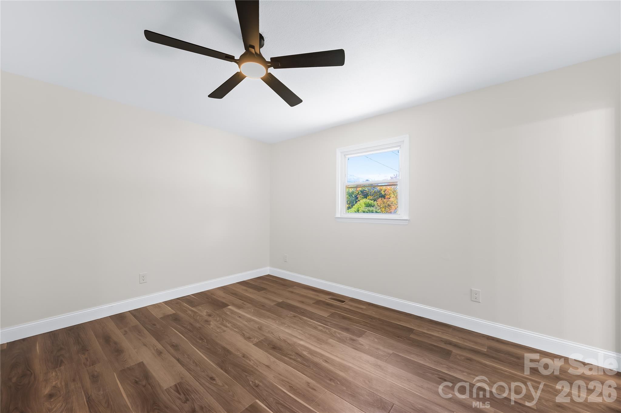 Single Family Residence at 158 Bell Farm Road, Statesville, photo 13 of 24