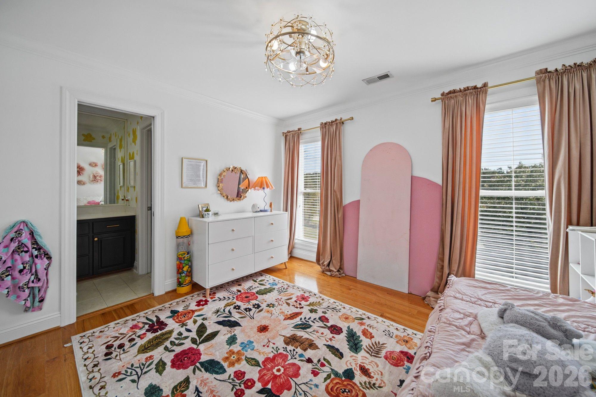Single Family Residence at 2621 Pine Point Drive, York, photo 12 of 48