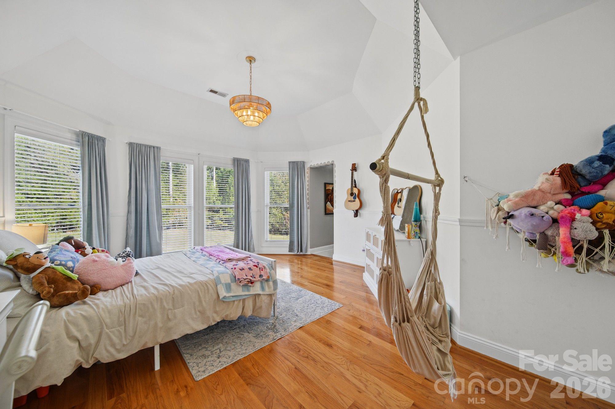Single Family Residence at 2621 Pine Point Drive, York, photo 32 of 48