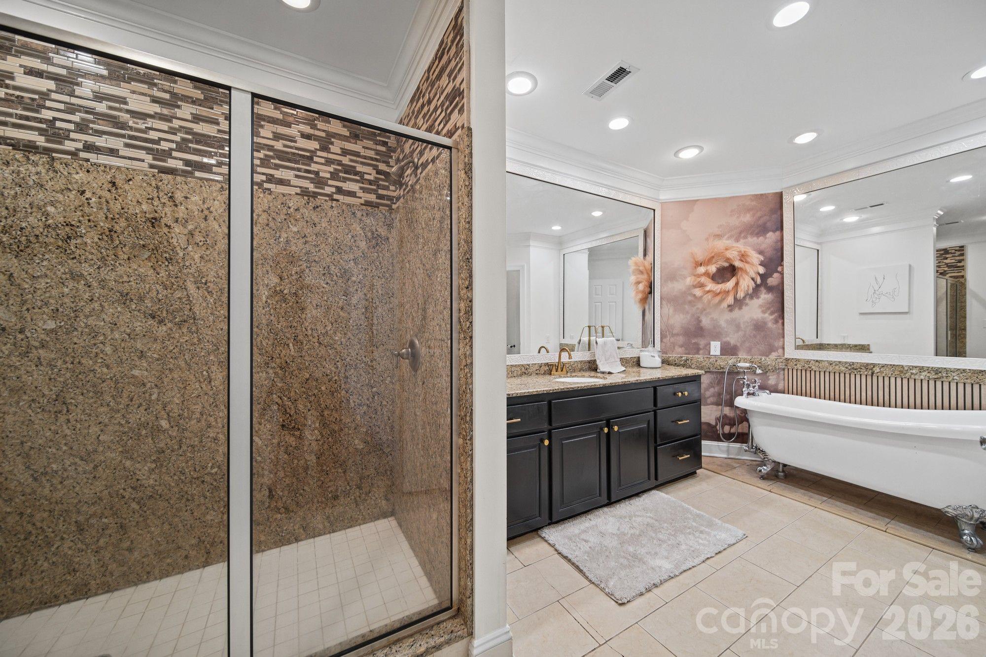 Single Family Residence at 2621 Pine Point Drive, York, photo 38 of 48