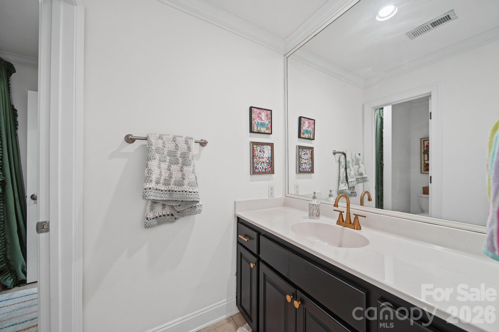 Single Family Residence at 2621 Pine Point Drive, York, photo 45 of 48