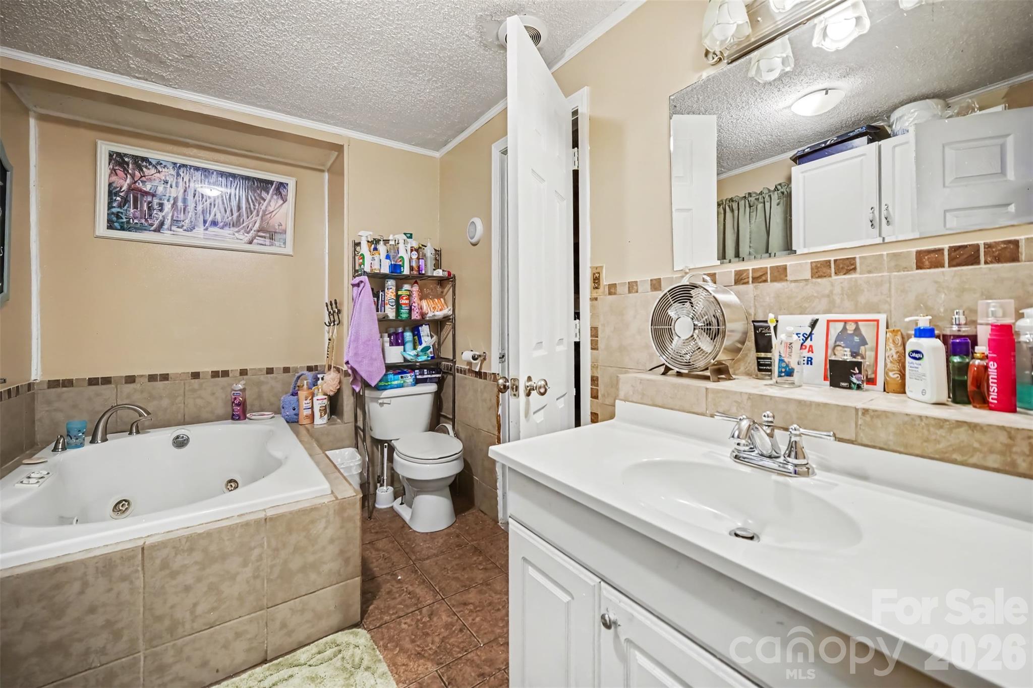 Bathroom #3 - 206 Ferstl Avenue, Belmont