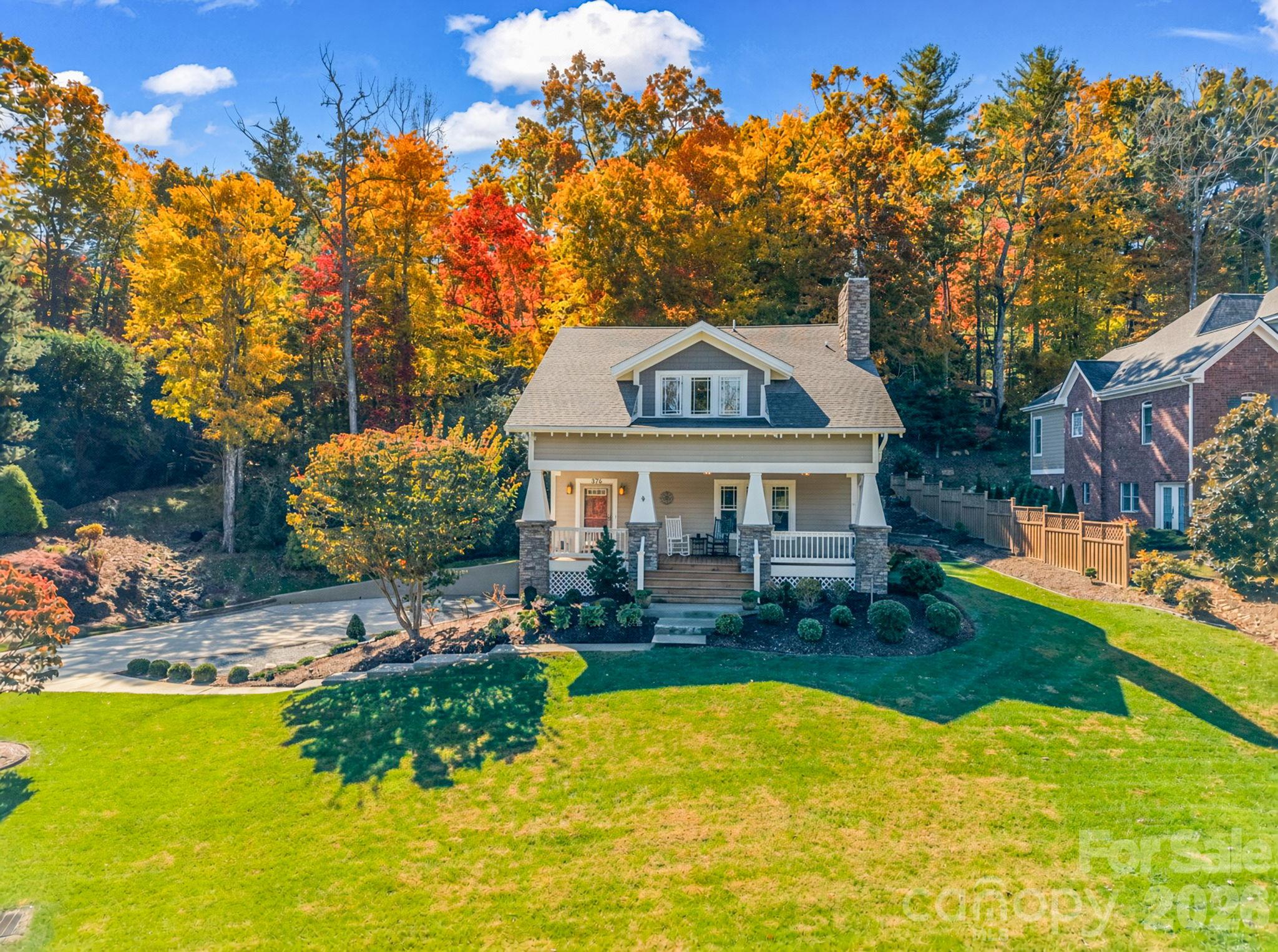 376 Scarlet Tanager Court