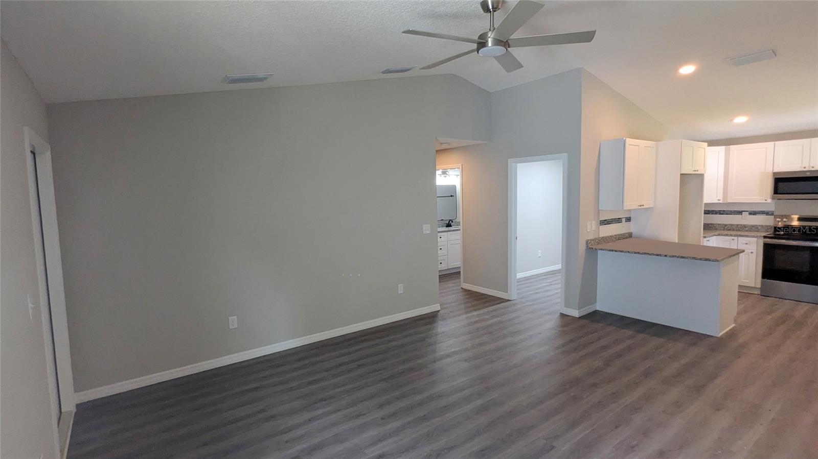 Single Family Residence at 1513 W 16TH ST, SANFORD, photo 7 of 25