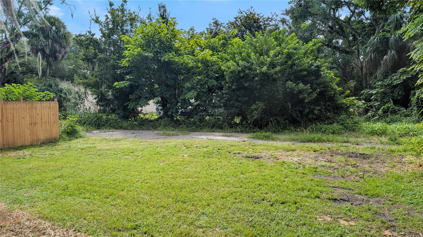 Single Family Residence at 1513 W 16TH ST, SANFORD, photo 24 of 25