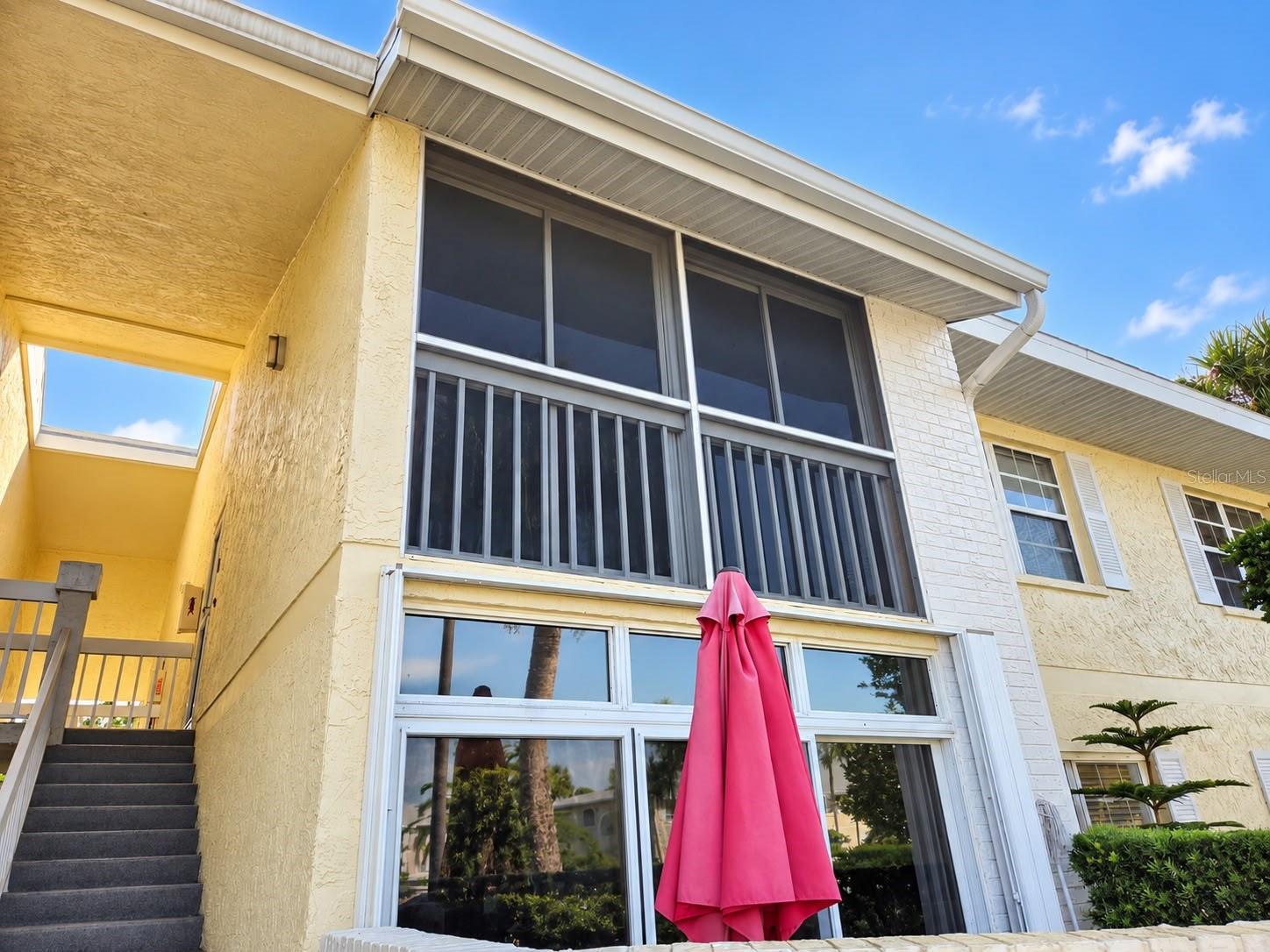 975 SONESTA AVE NE #201