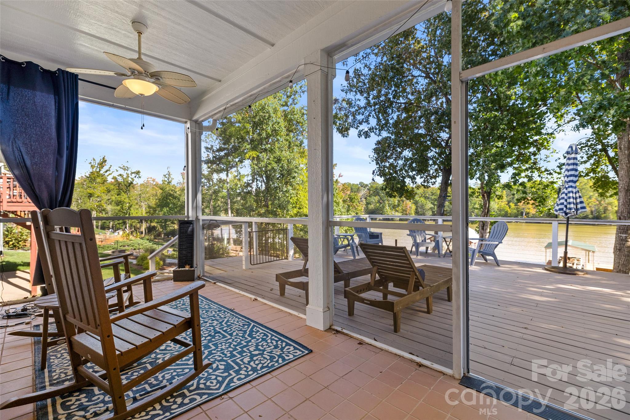 Screened Porch and rear deck - 25578 Seagull Drive, Lancaster